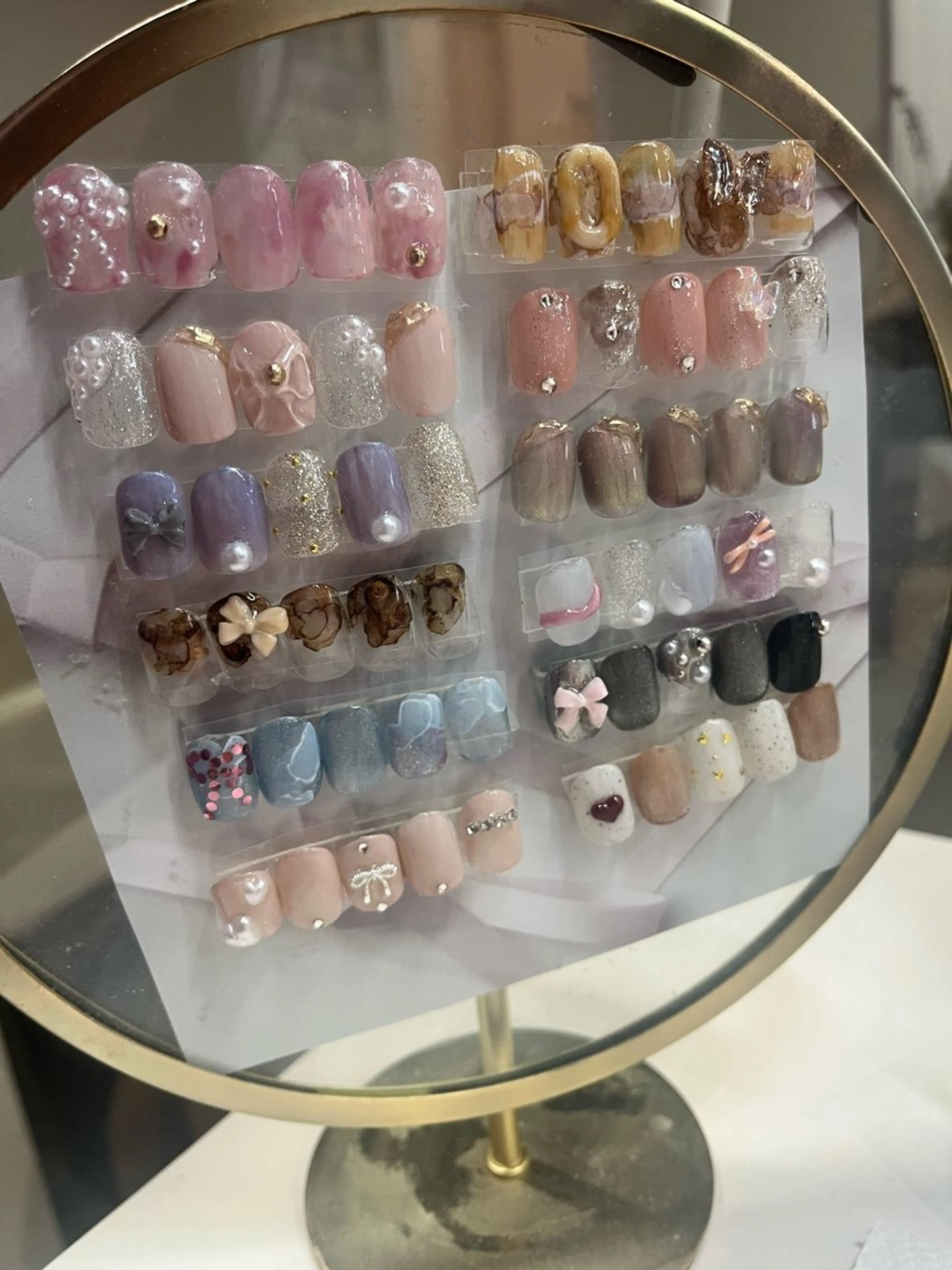 ネイル ハンドネイル 竹本 恵美のネイルデザイン