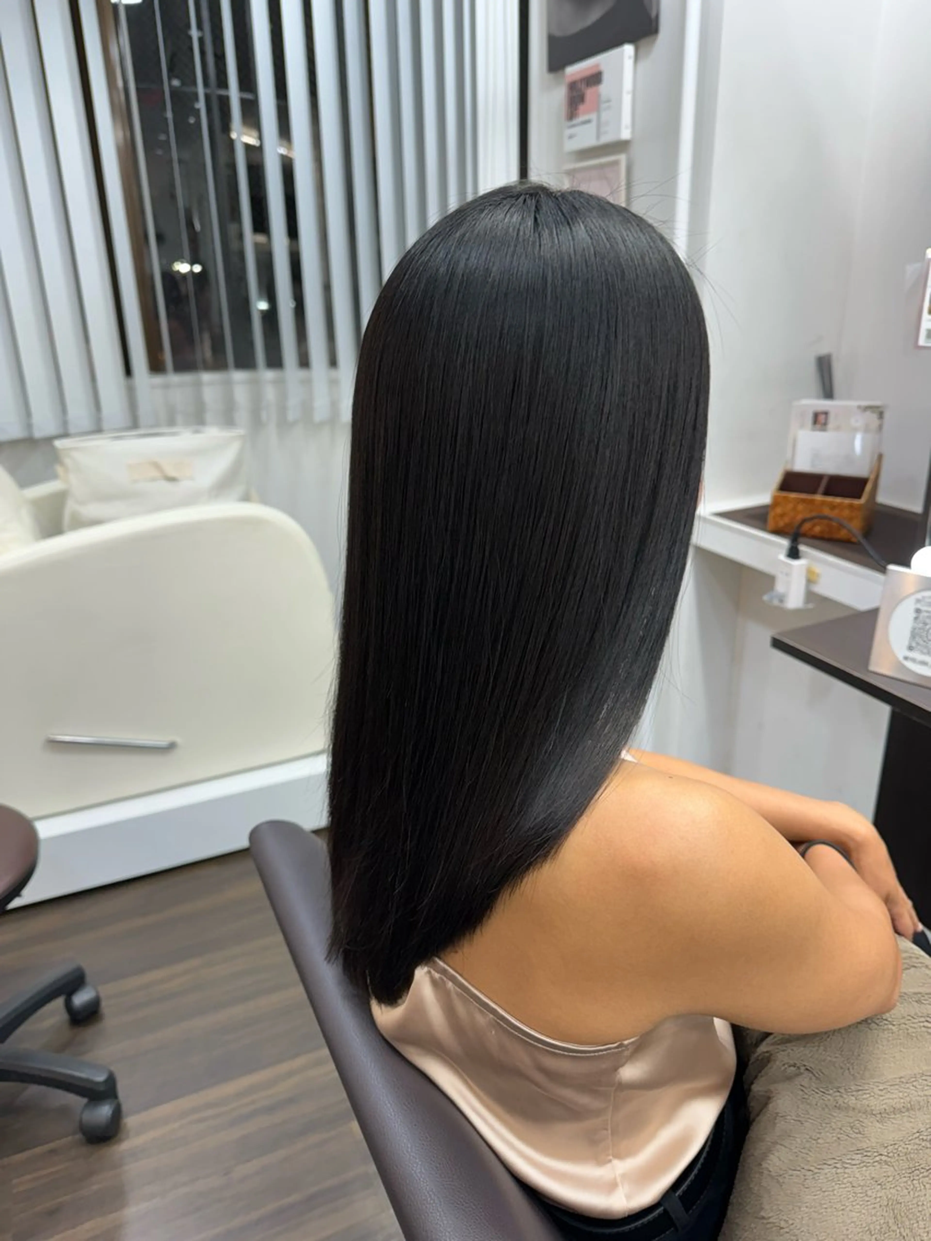 ロング パーマ 縮毛矯正 トリートメント 美髪髪質改善✨ 店長 天城由香のヘアスタイル