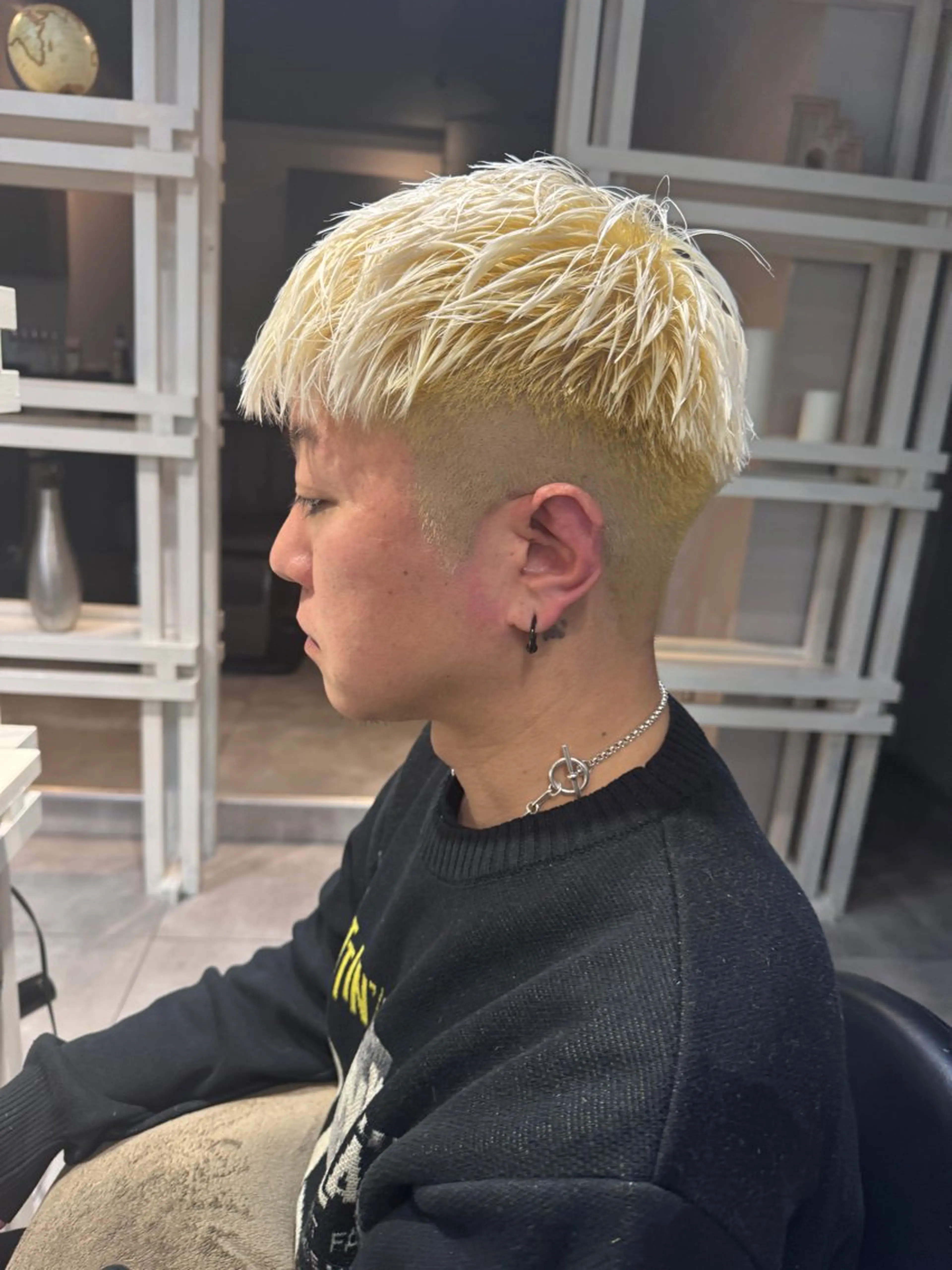 ショート カラー メンズ メンズブリーチ ブリーチ ヘアカラー トリートメント Dxxxx III所属・女性目線の大人 メンズ*Ayakaのヘアスタイル