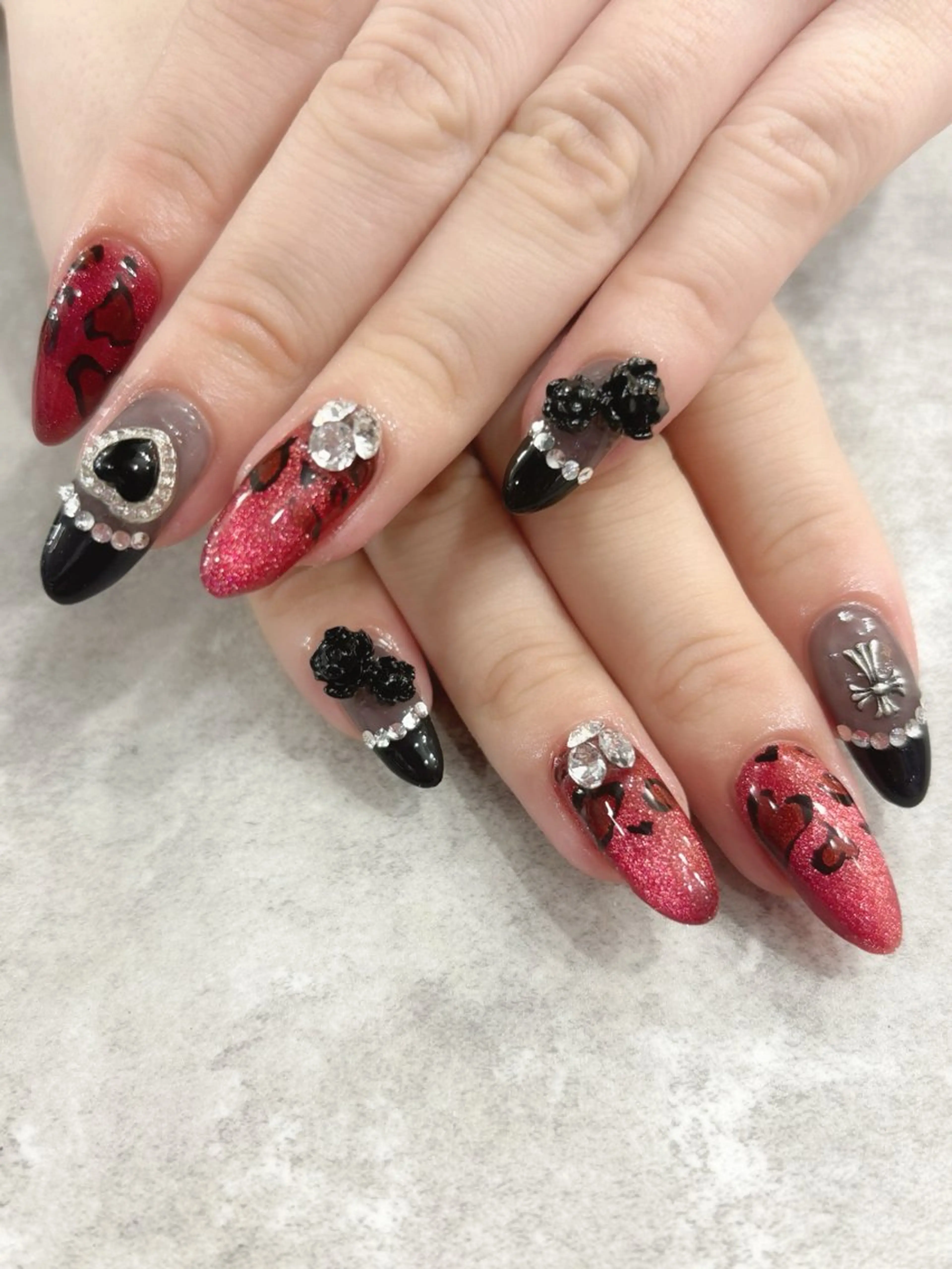 ネイル La Bell R  ～ラヴェル アール～所属・LA Bell Rのネイルデザイン