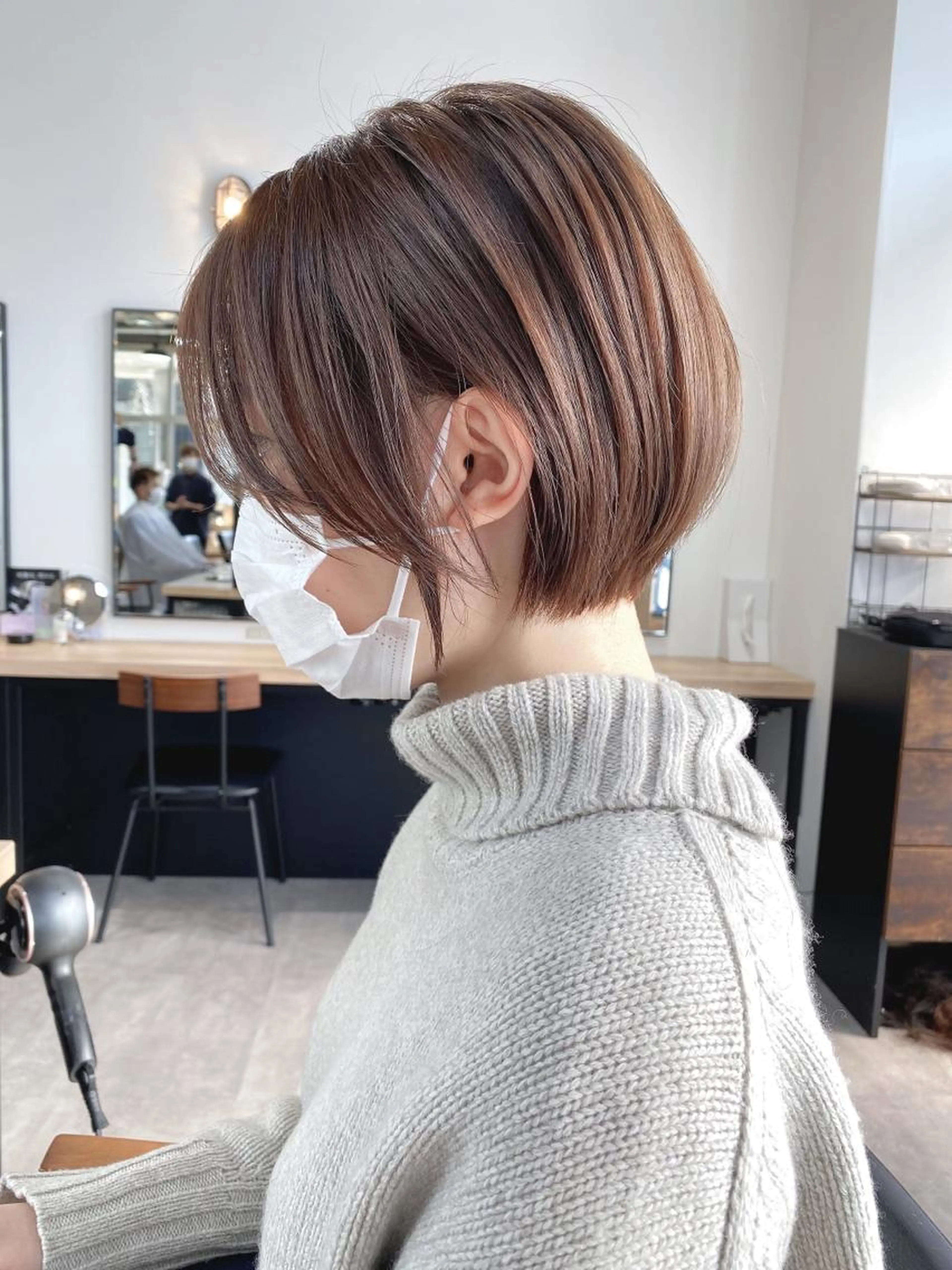 小顔矯正カット＋上質カラー＋ヘッドスパの写真