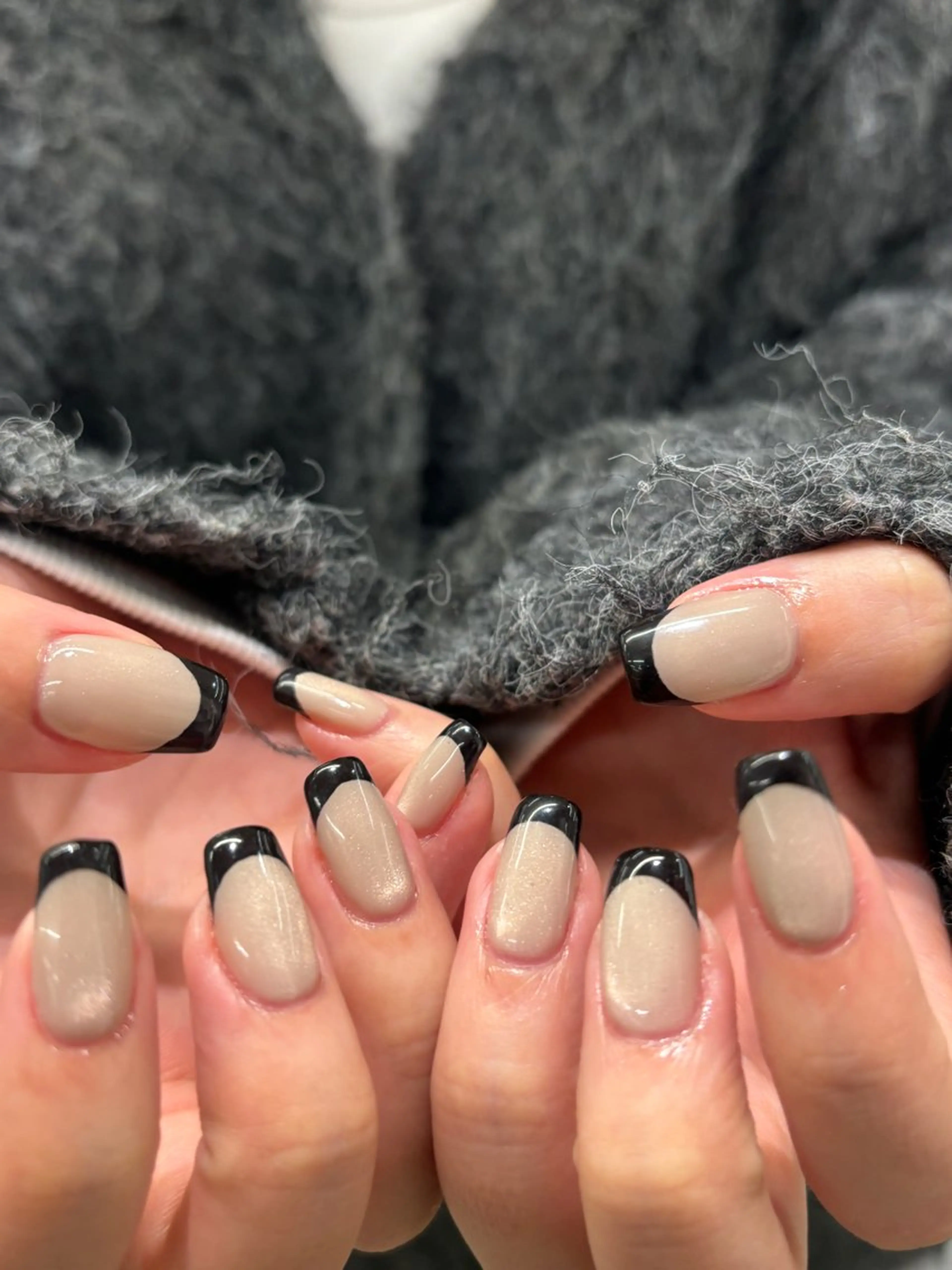 ネイル マグネットネイル ハンドネイル sister  mohawk所属・chika ／ nailのネイルデザイン