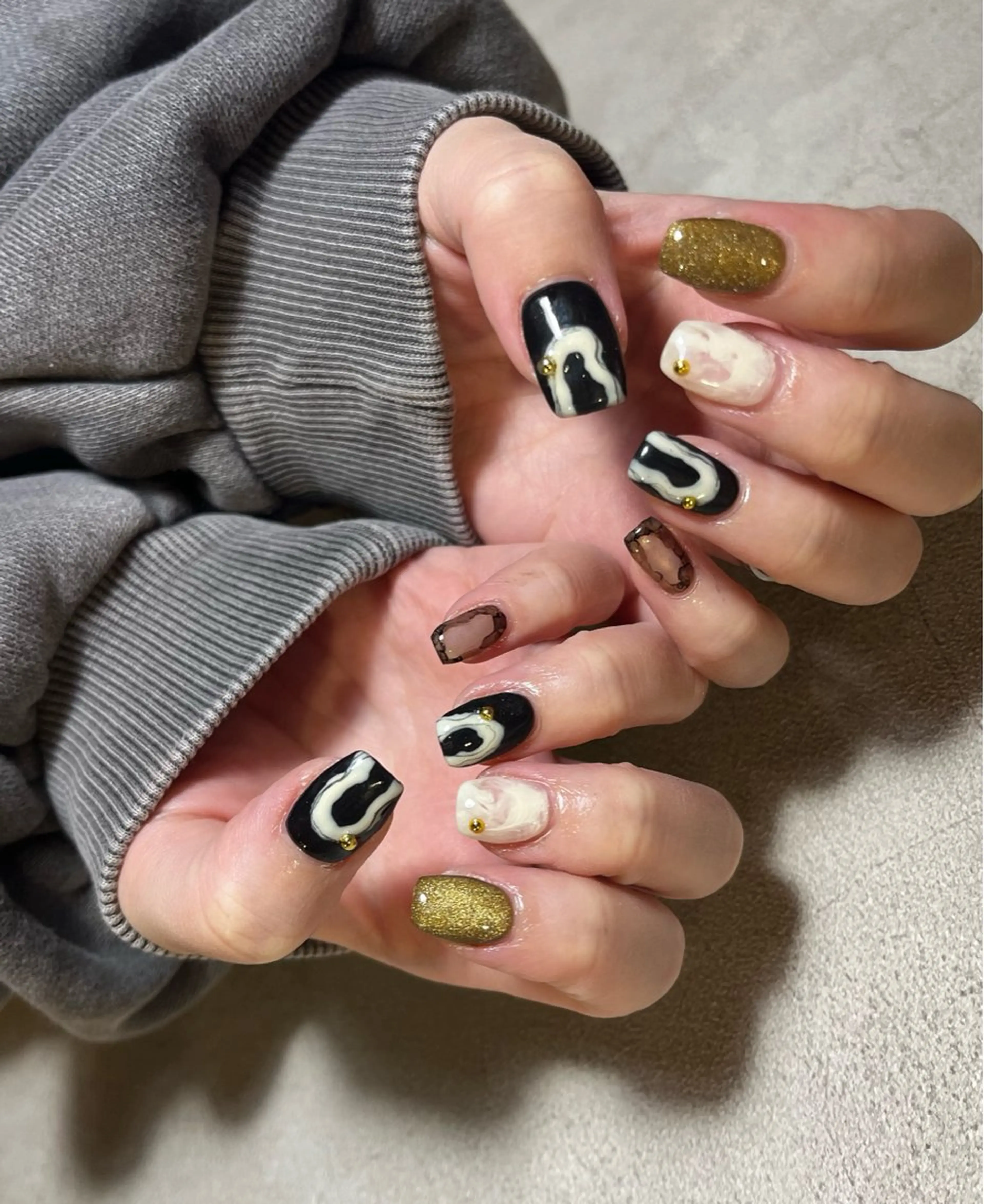 ネイル S. SAYAのネイルデザイン