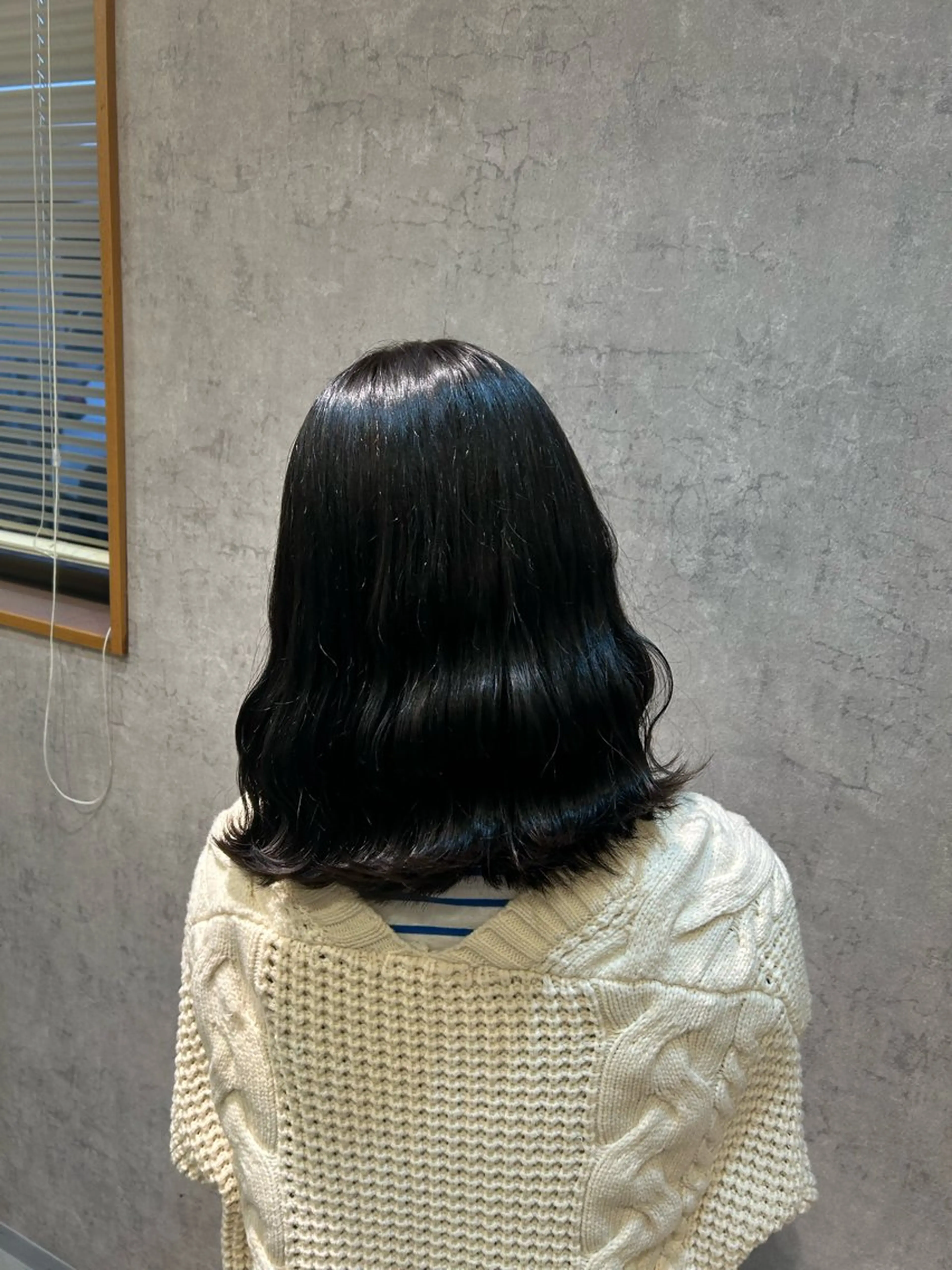 ミディアム カラー suri-ru hair【スリールヘアー】所属・FURUSAWA AOIのヘアスタイル