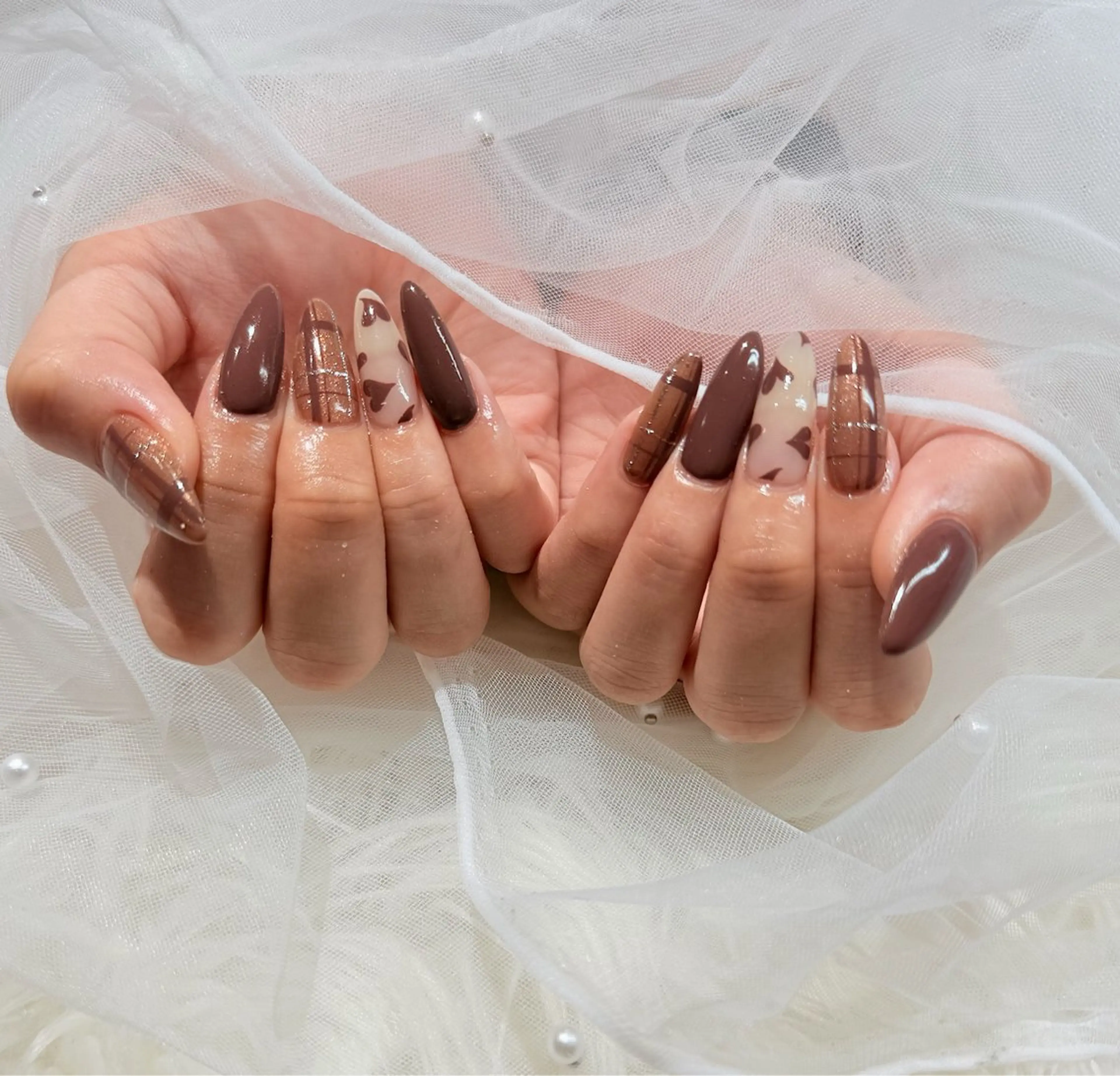 ロング ハンドネイル ハンドケア マシェリローズ所属・Macherie Roseのネイルデザイン