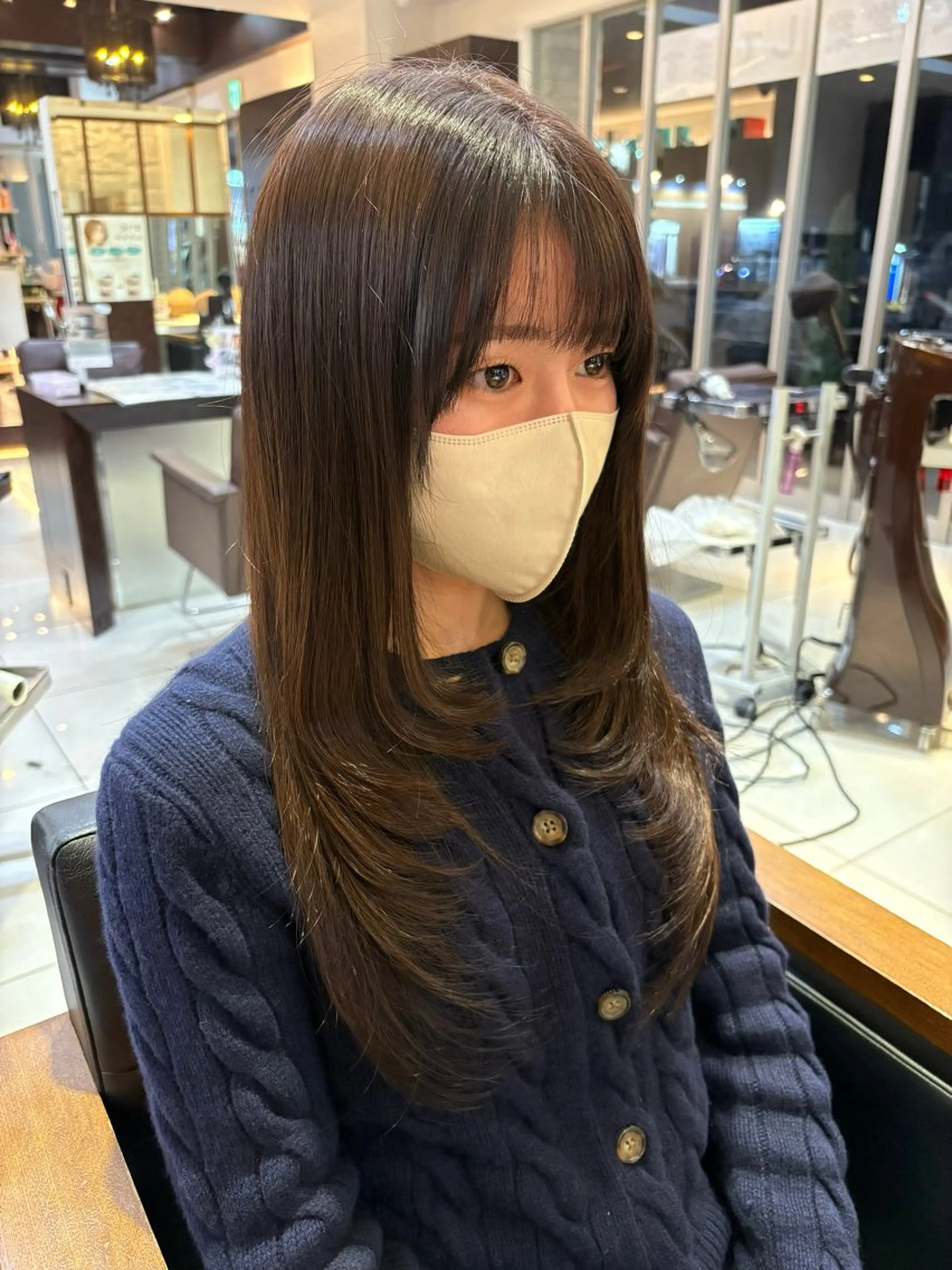 ミディアム カラー カット ヘアカラー トリートメント 🤎韓国ヘア ベージュ まゆか🤎のヘアスタイル