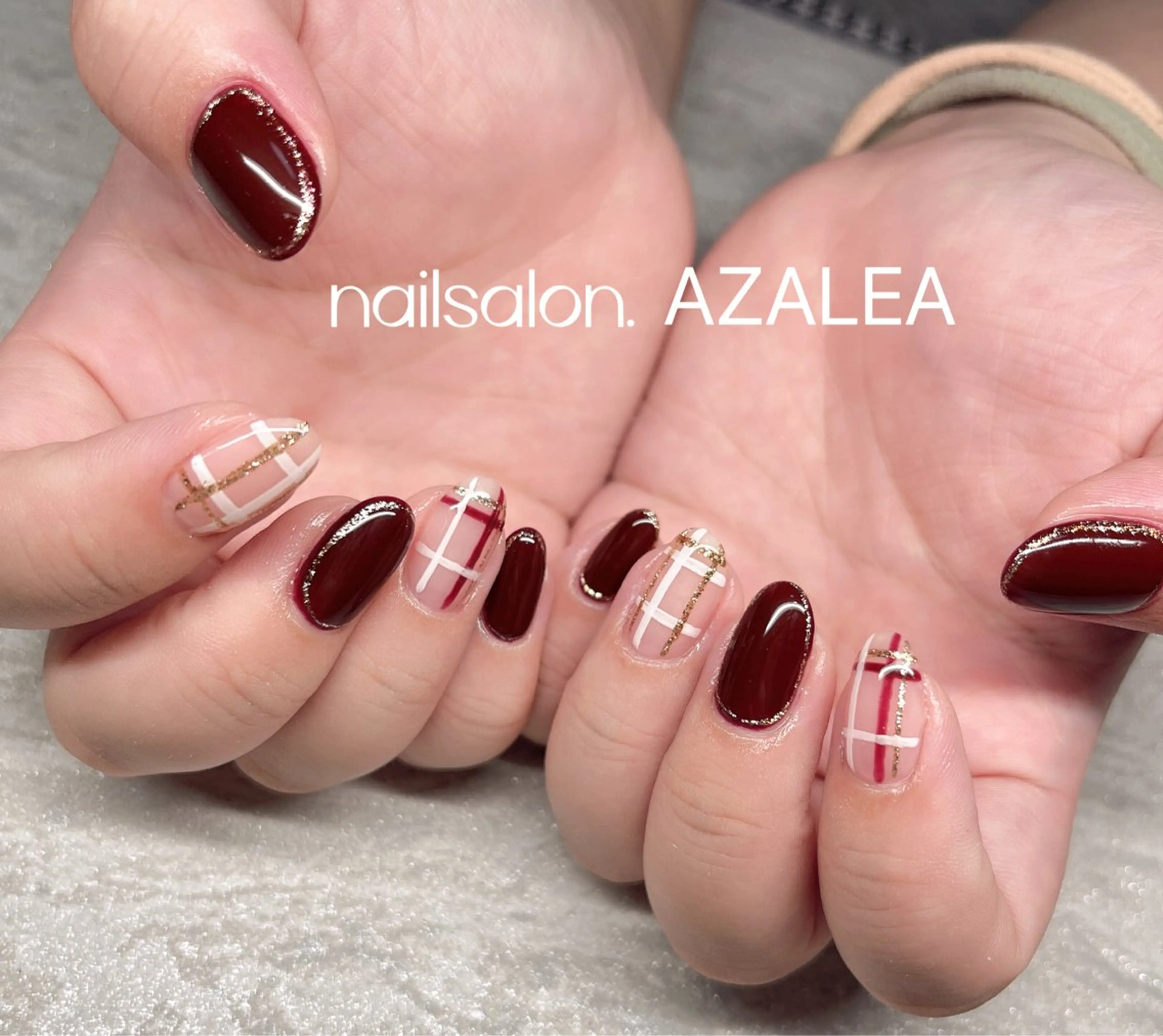 ネイル R inのネイルデザイン