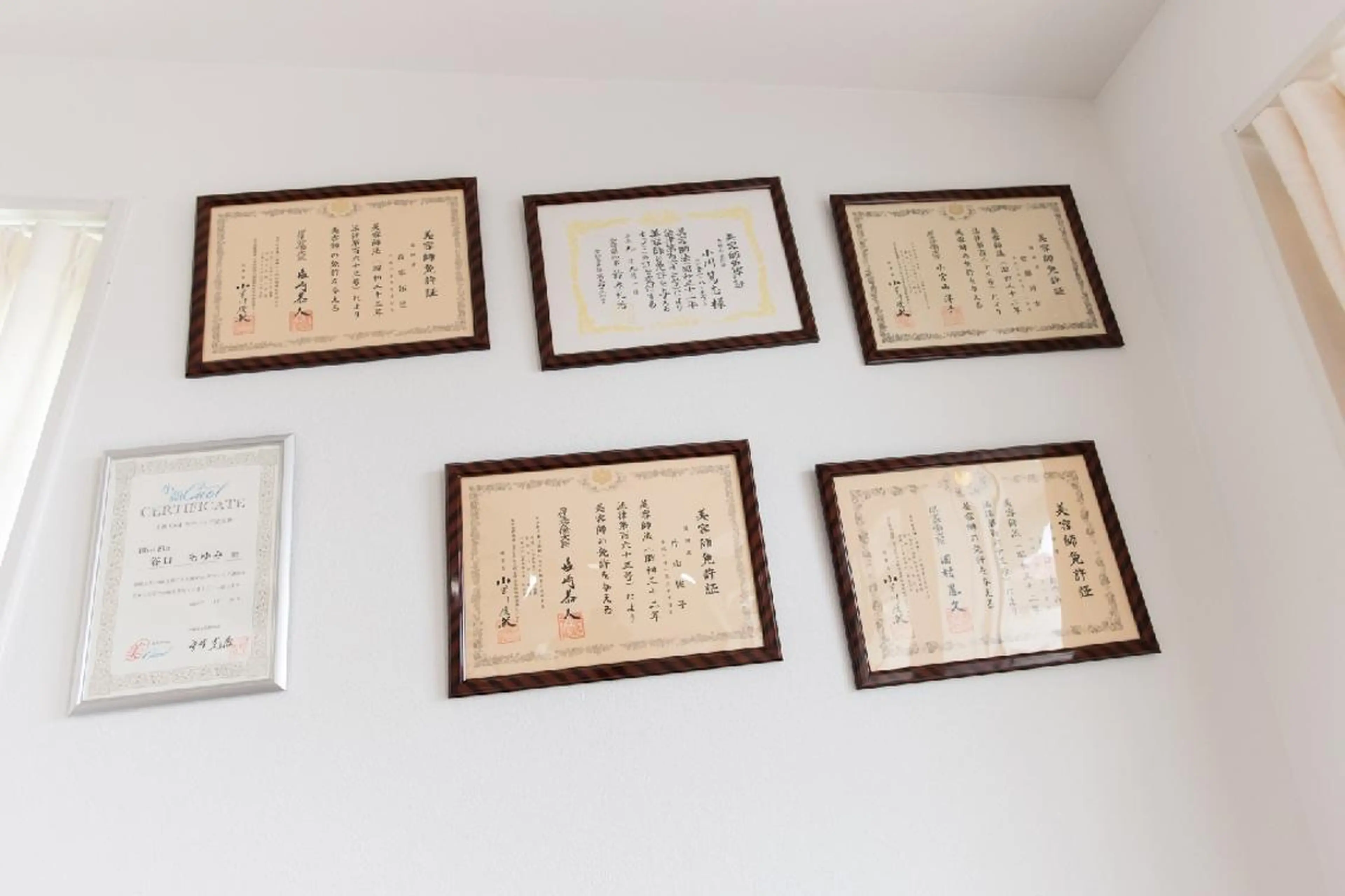 セミロング カラー トリートメント 髪の病院ルーミールーム所属・髪の病院  ルーミールームのヘアスタイル