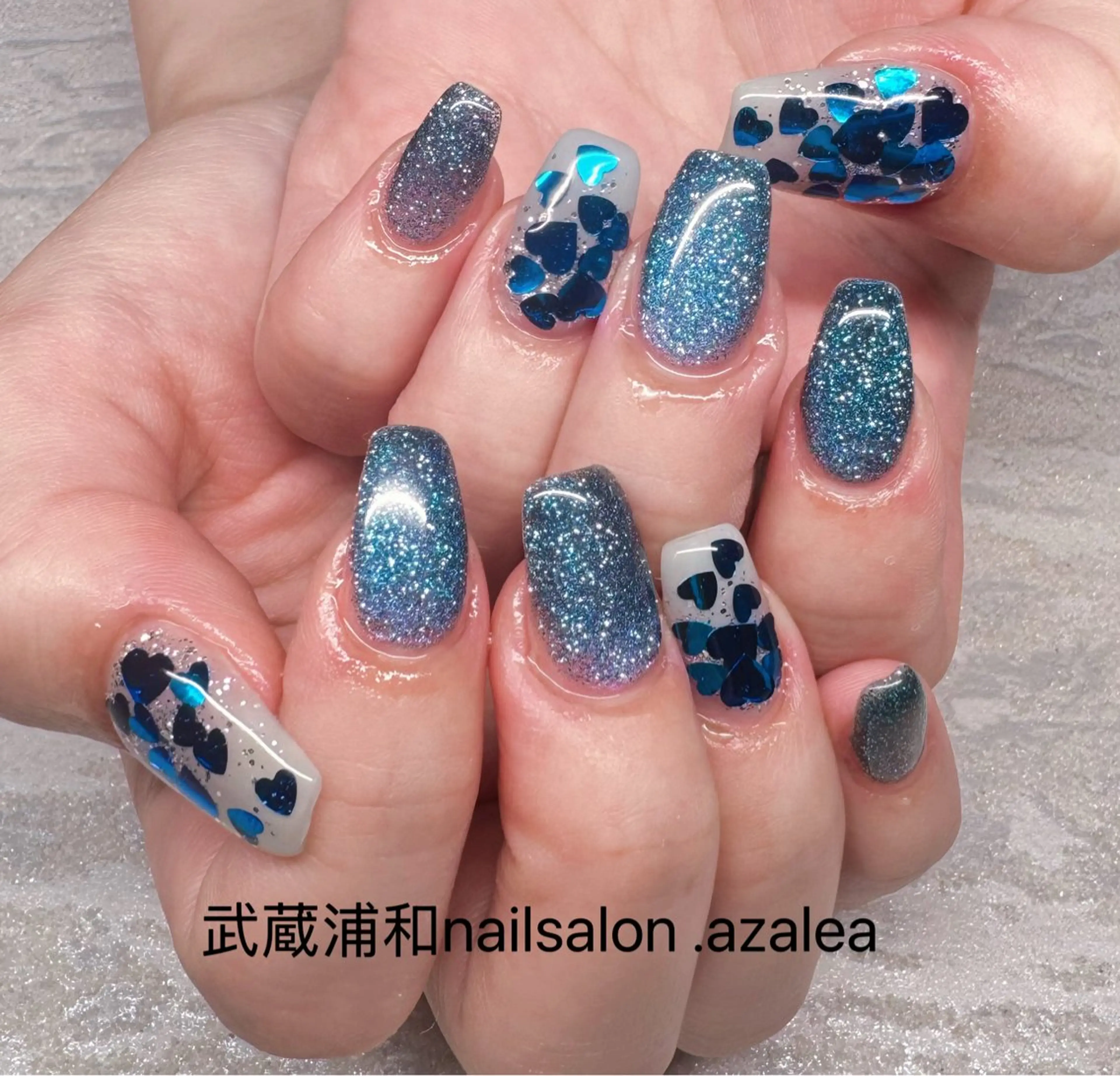 ネイル ハンドネイル R inのネイルデザイン