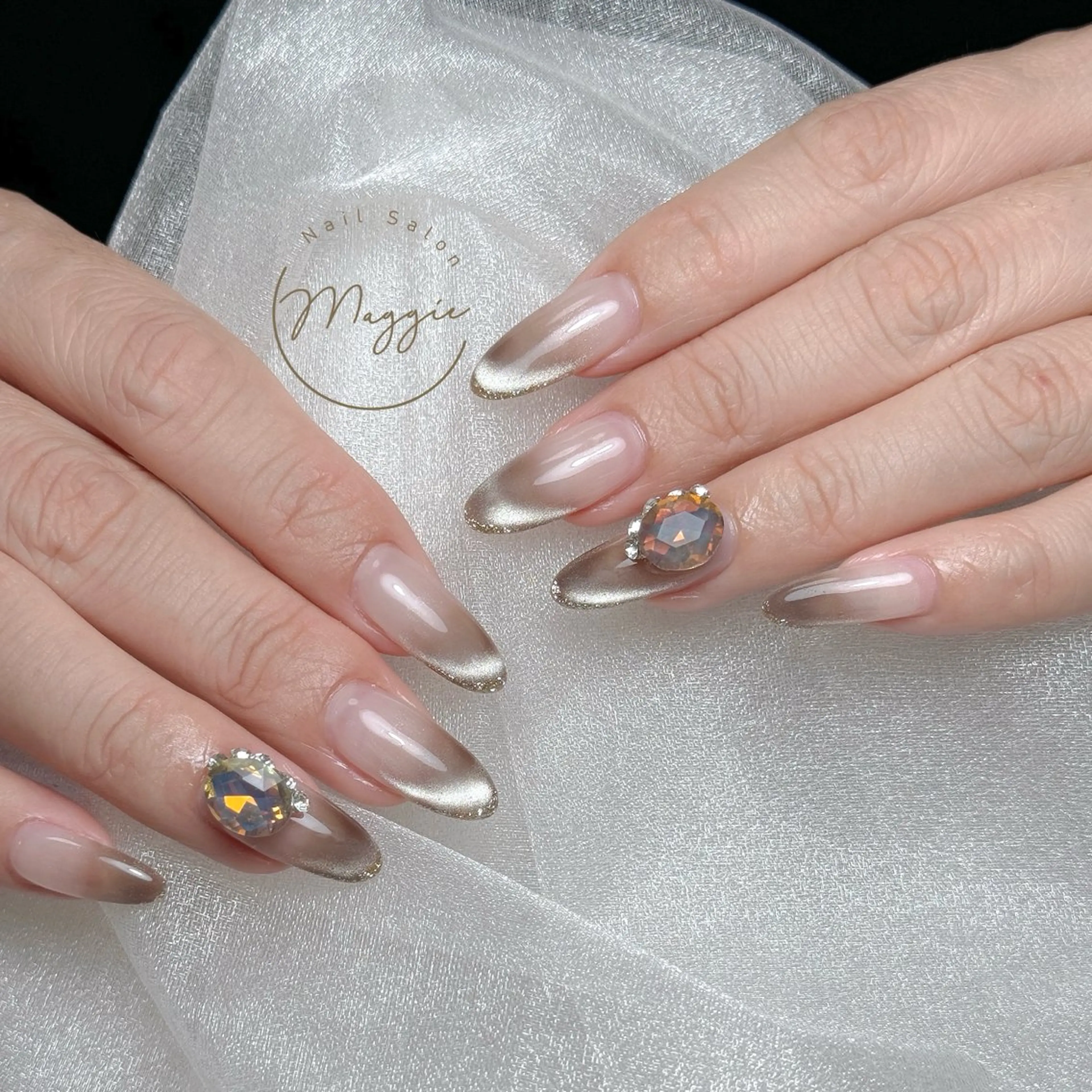 ネイル Maggie Nail🦩のネイルデザイン