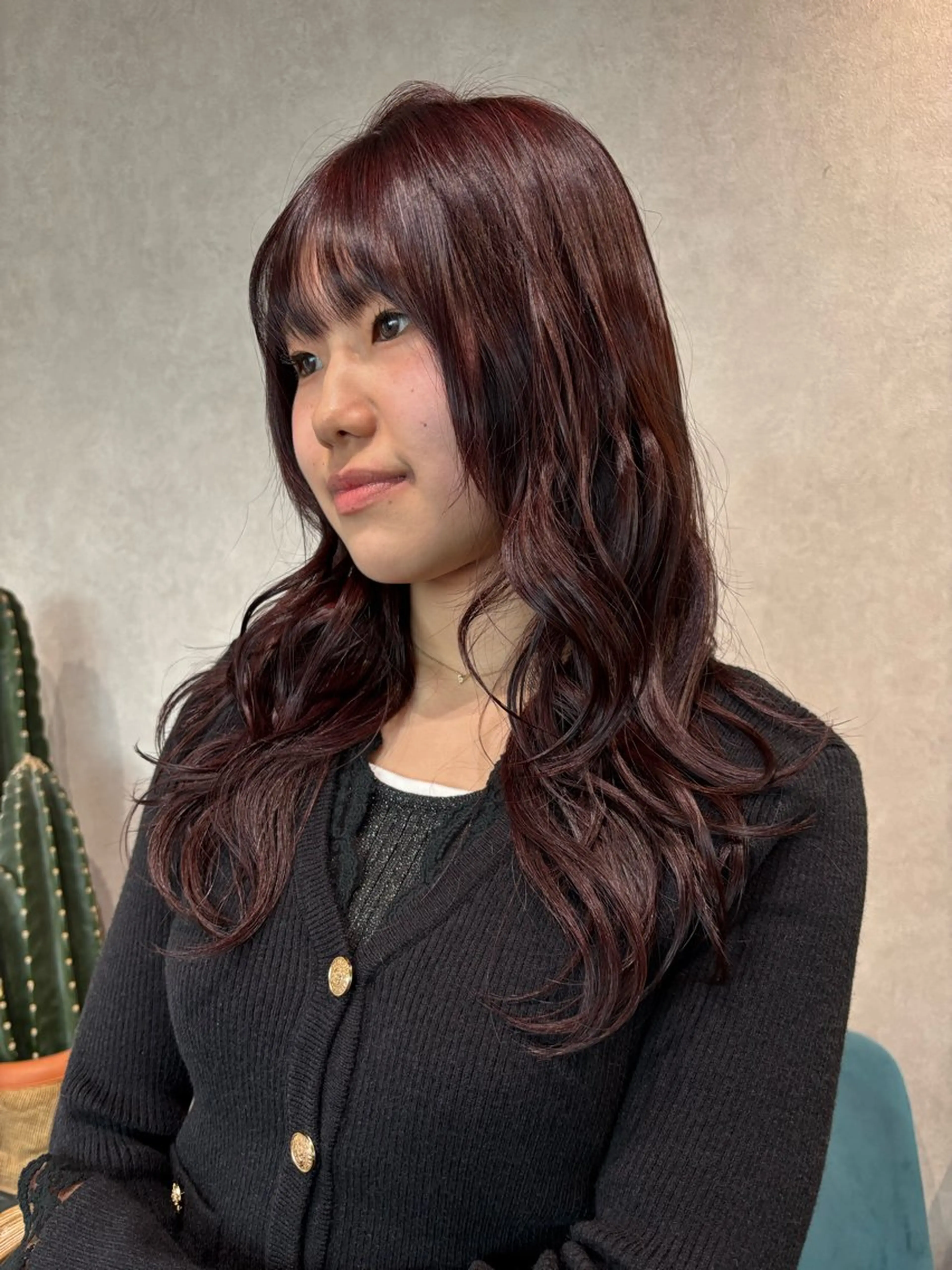 ロング カラー ヘアアレンジ 切りっぱなしボブ ブリーチ ダブルカラー イヤリングカラー ハイライトカラー ヘアカラー トリートメント iona/ハイトーン /ネイルのネイルデザイン