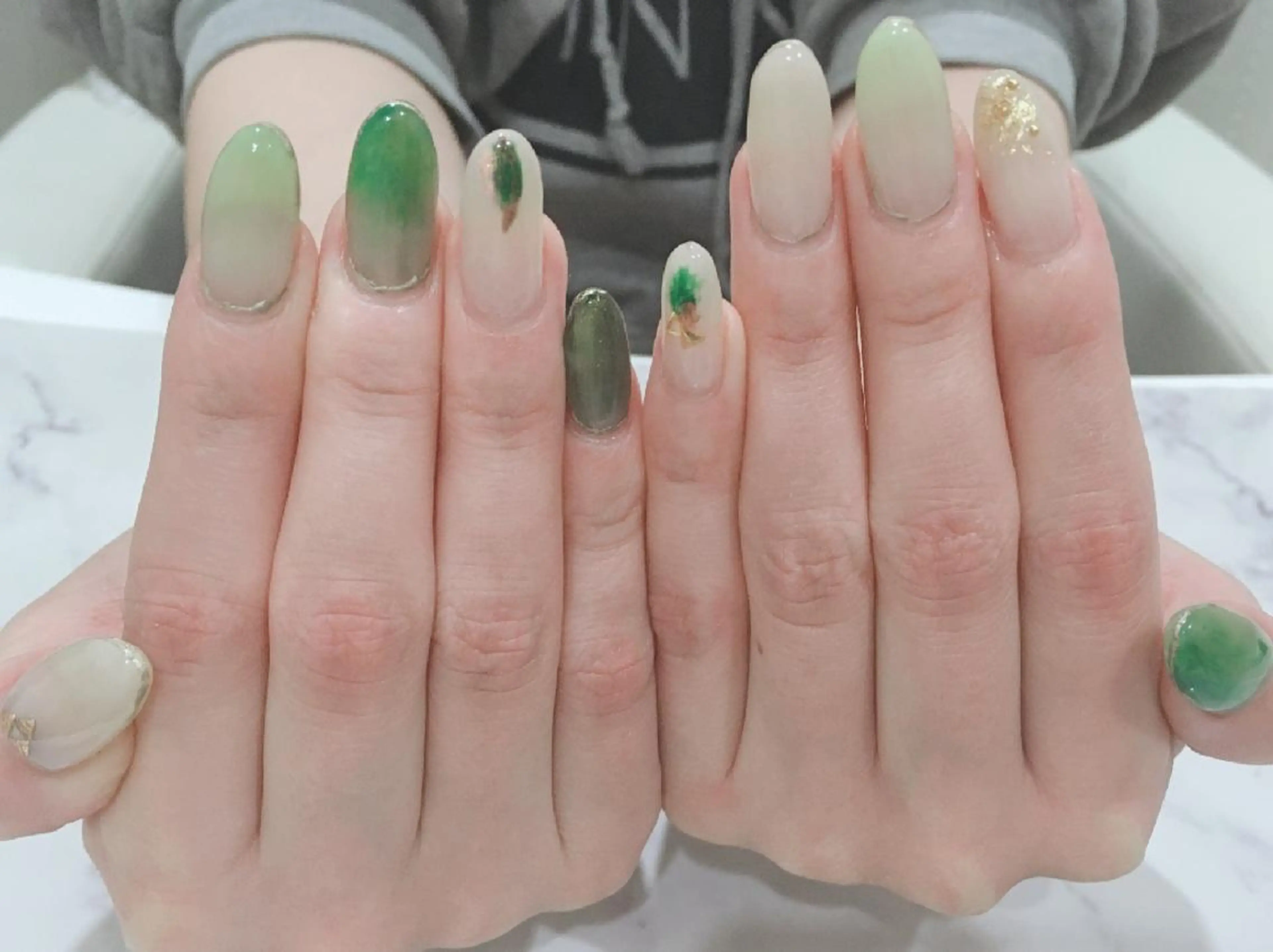 ネイル クリアネイル 長さ出し フラワーネイル フットネイル ジェルネイル ネイル＆フラワーサロン〜Ri✦hiro〜鳥栖店所属・HIRATA RIEのネイルデザイン