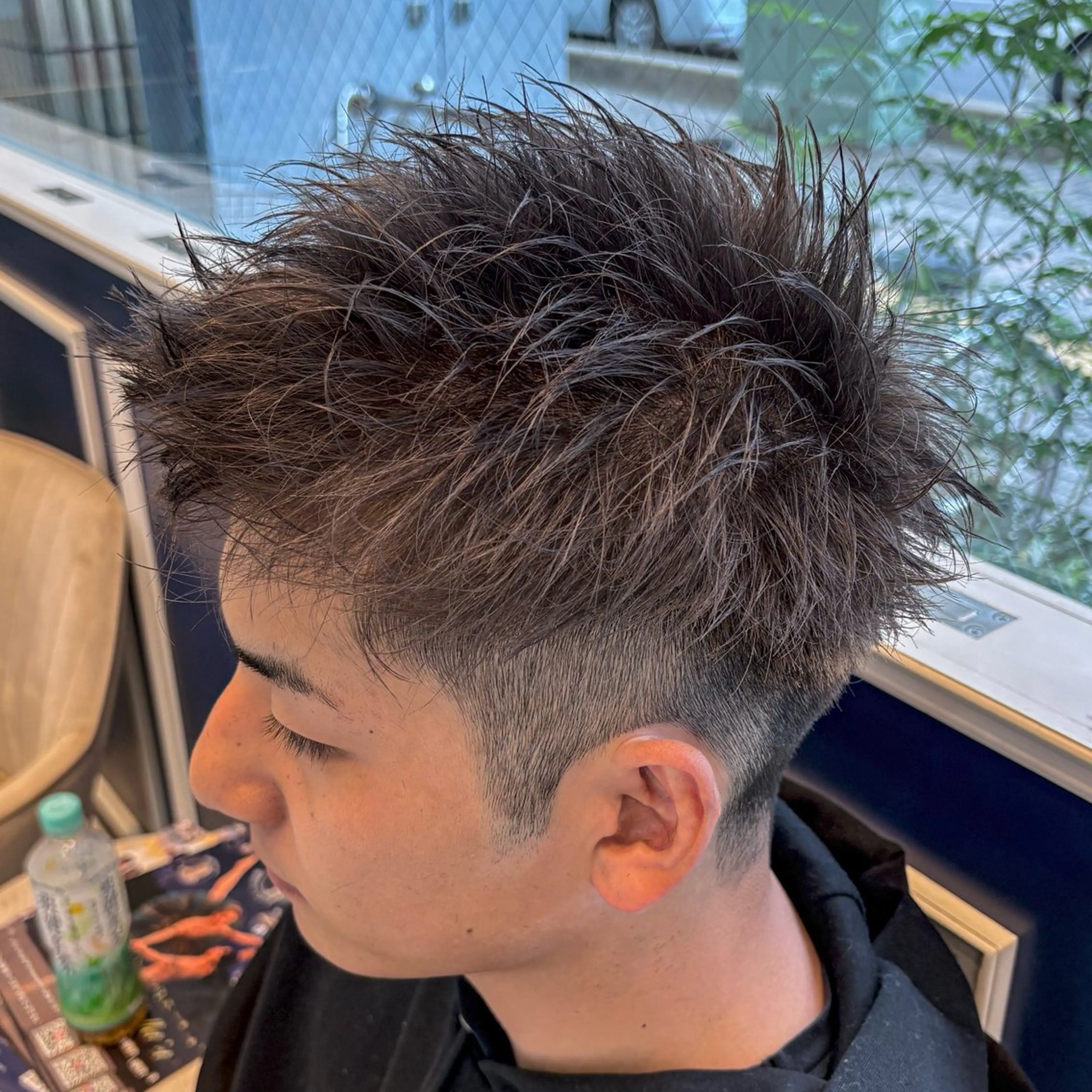 ショート カラー メンズ アッシュ ヘアカラー 吉田 新平のヘアスタイル