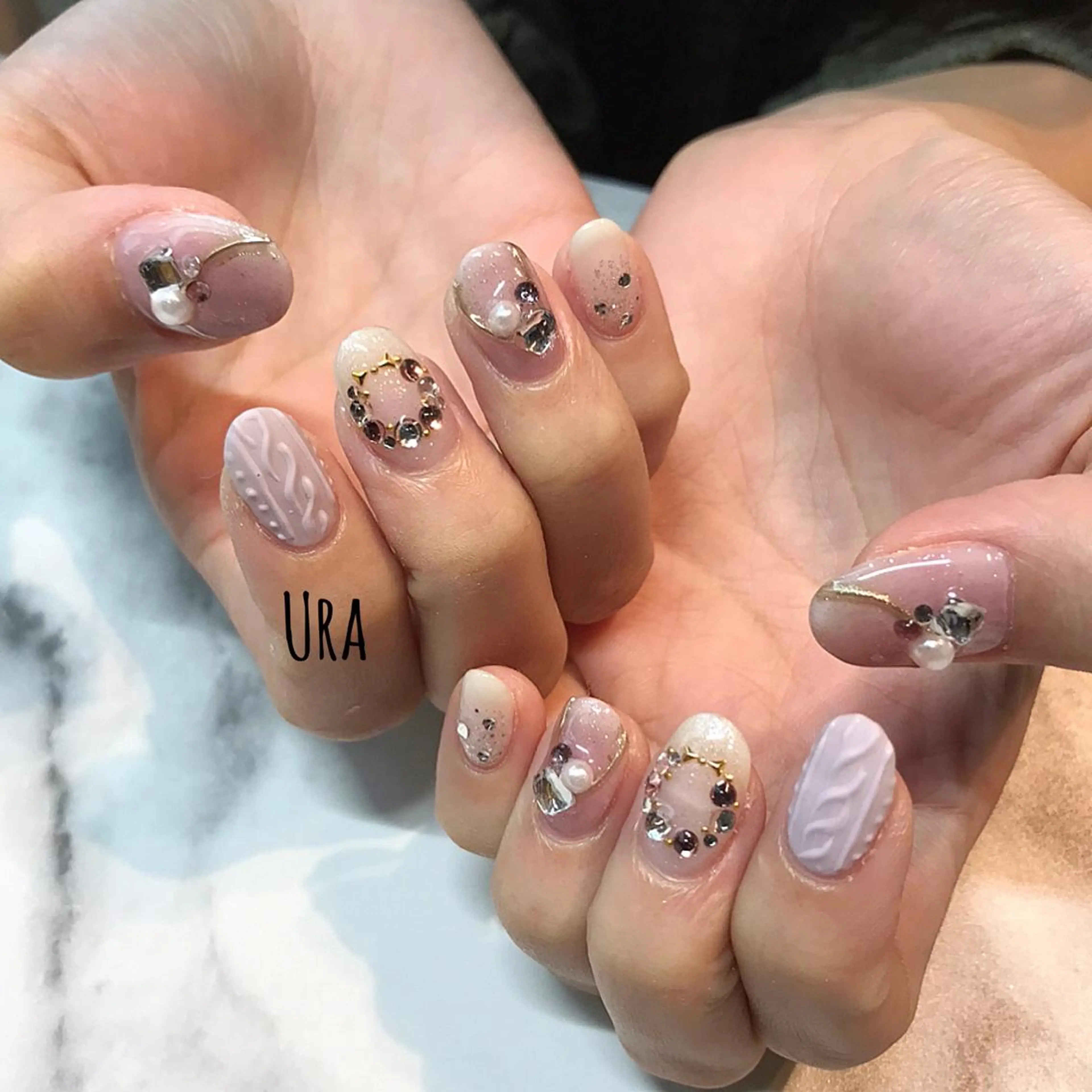 ネイル ハンドネイル UrakoNail 《nail》のネイルデザイン