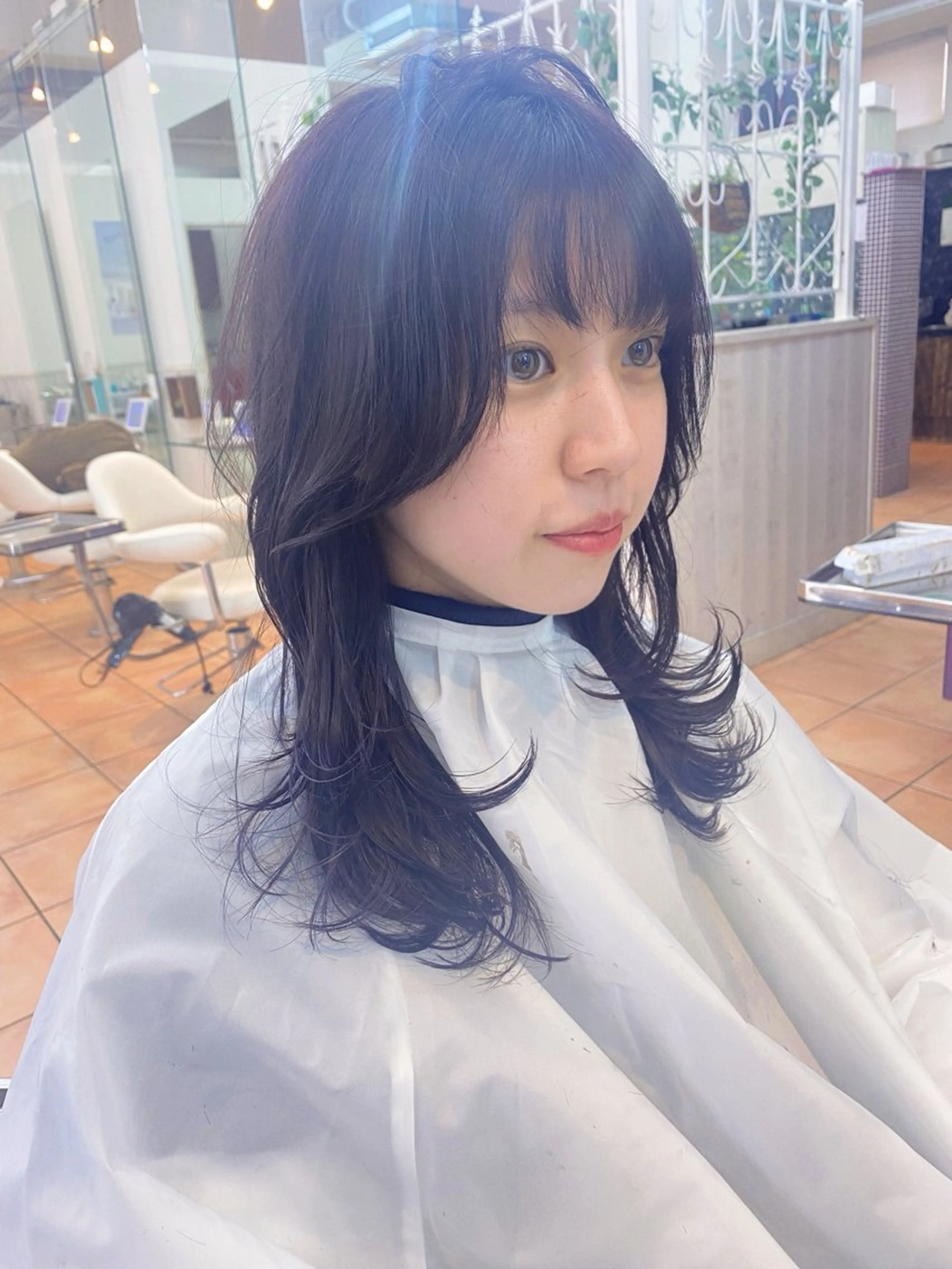 セミロング カット ヘアカラー カラー特化 横川　翔希のヘアスタイル
