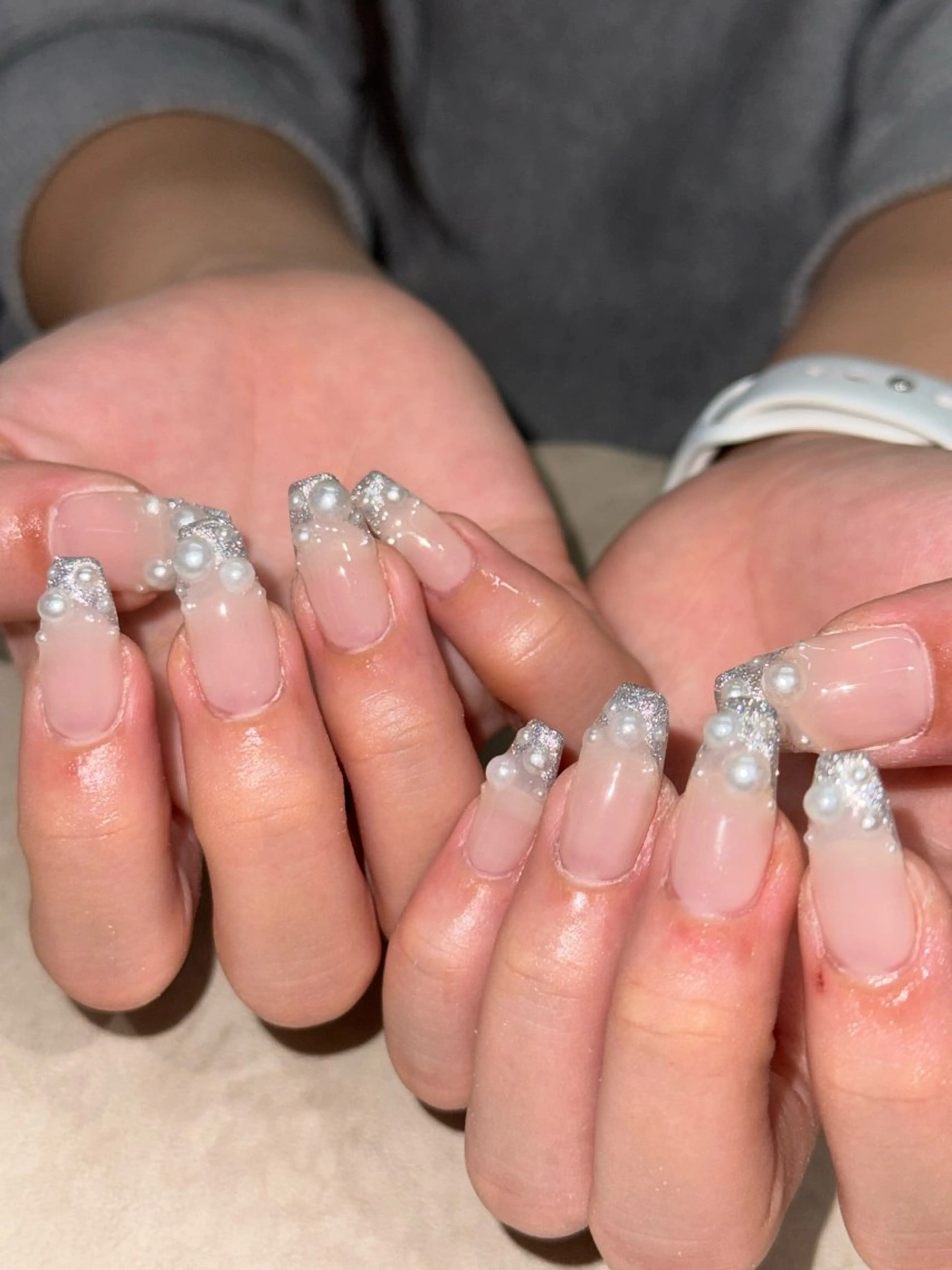 ネイル フレンチネイル ラメ(グリッター) ハンドネイル WOLTOKYO渋谷 yunaのネイルデザイン