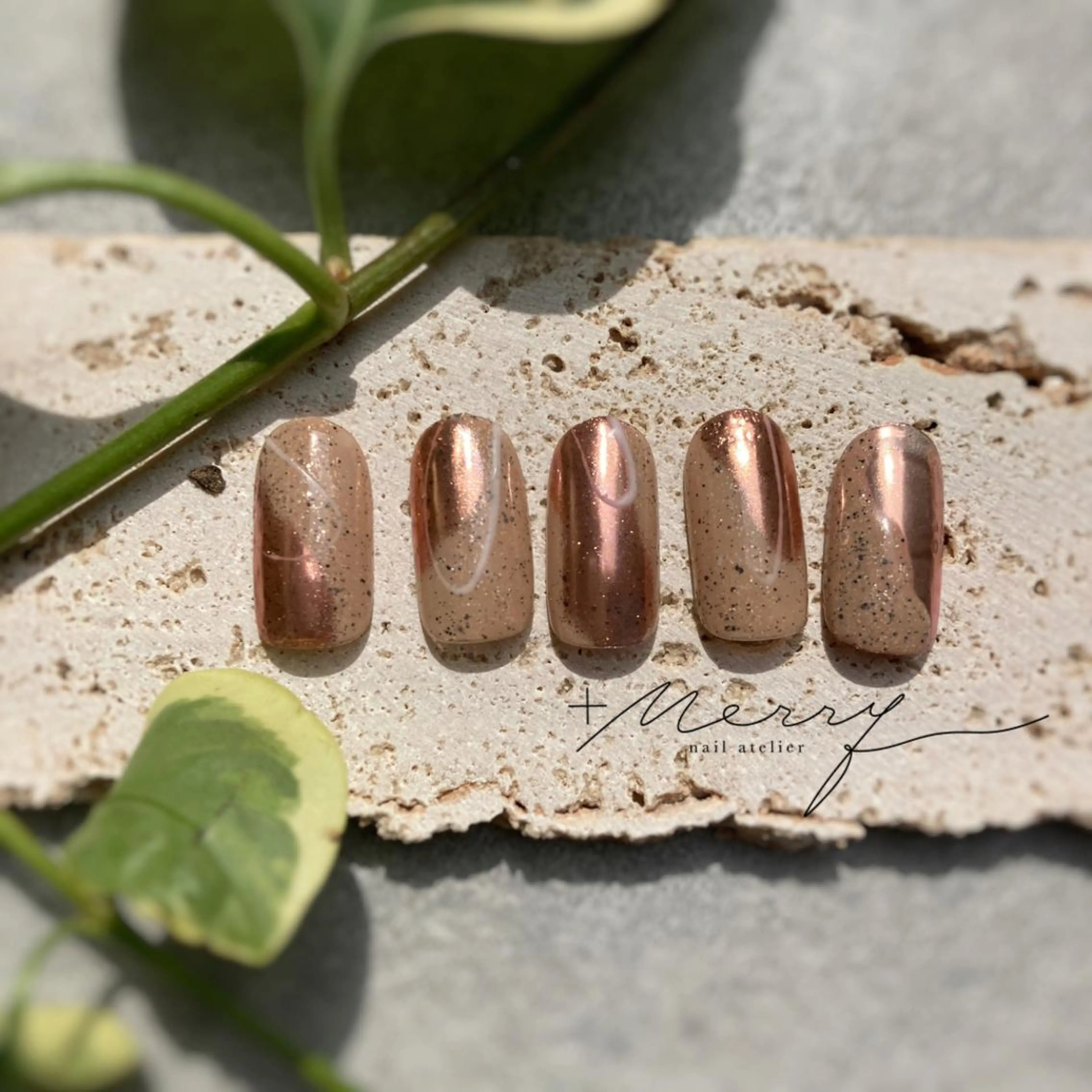 ネイル ネイルアトリエ プラスメリーのネイルデザイン