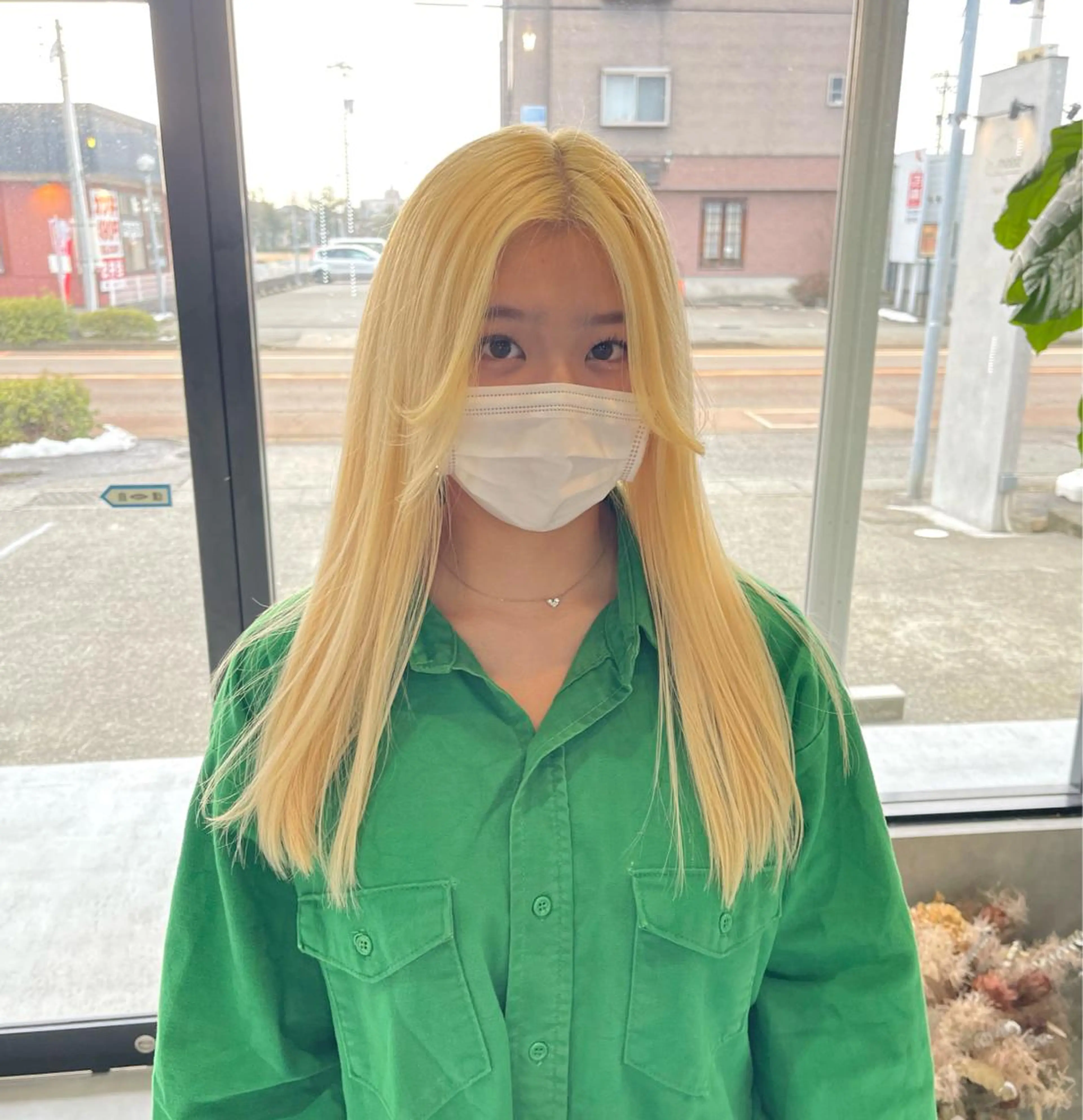 セミロング カラー ヘアカラー mood tatemachiのヘアスタイル