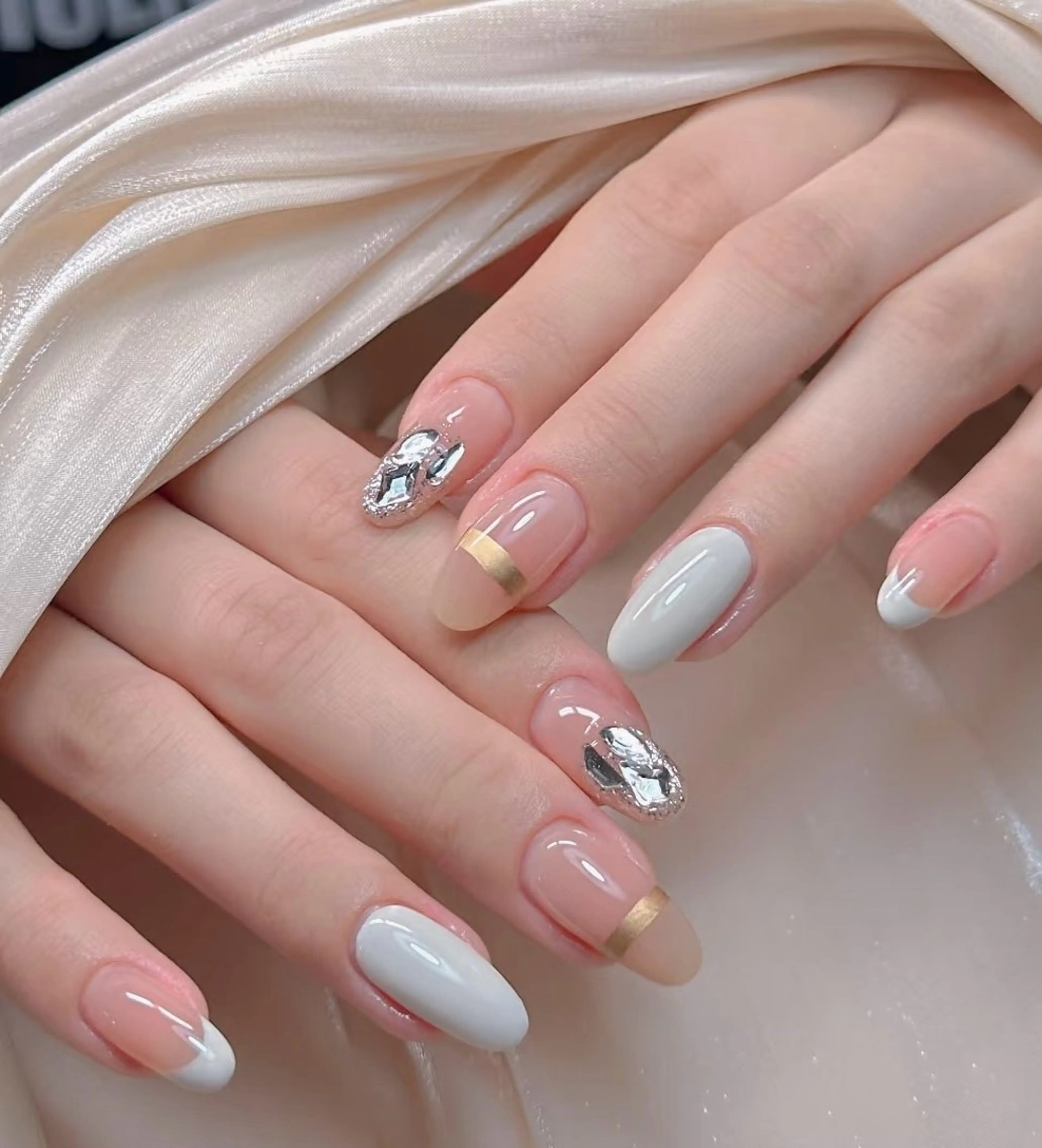 ネイル 高木 維麗絲のネイルデザイン