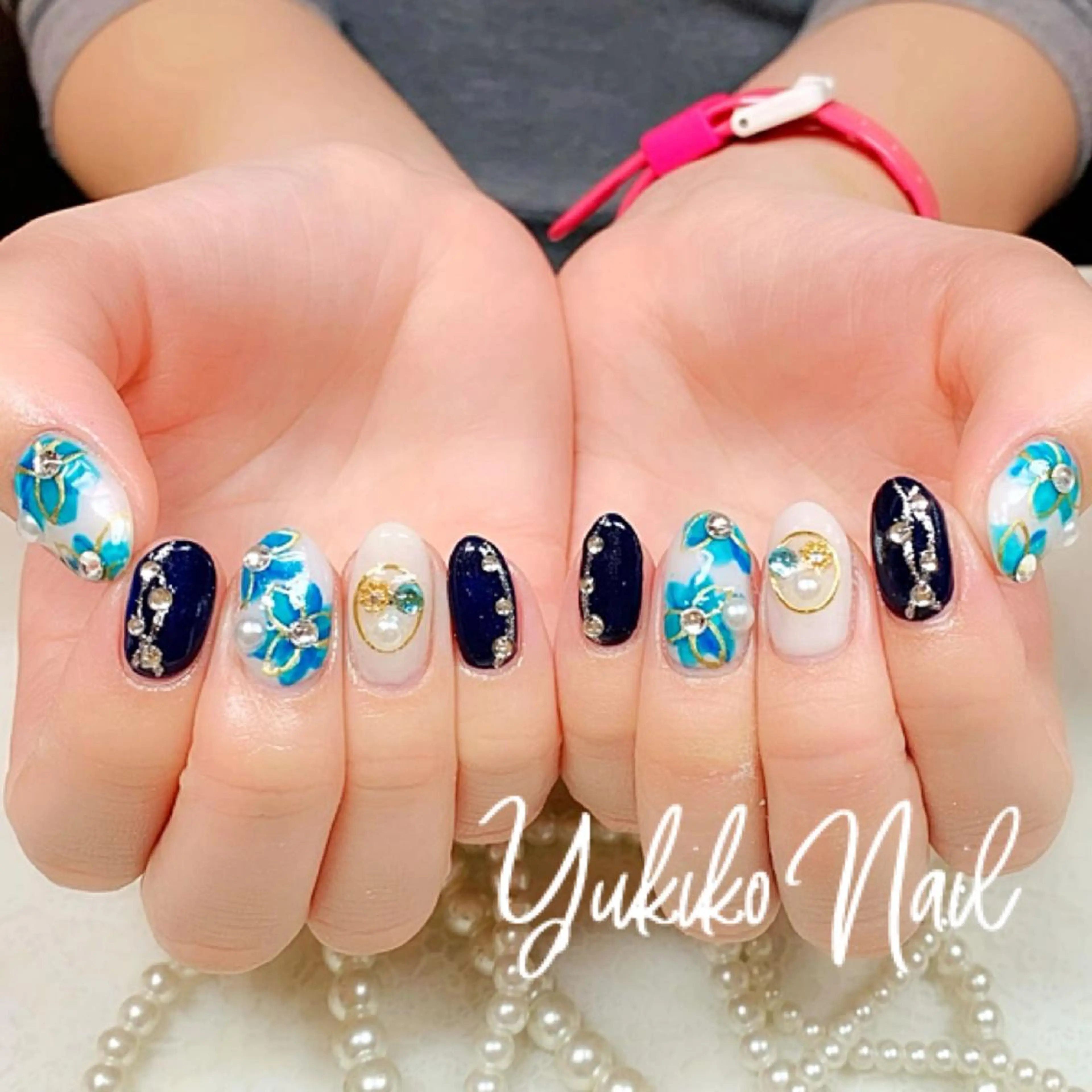 ネイル フラワーネイル 持ち込み ハンドネイル ユキコ ネイルのネイルデザイン