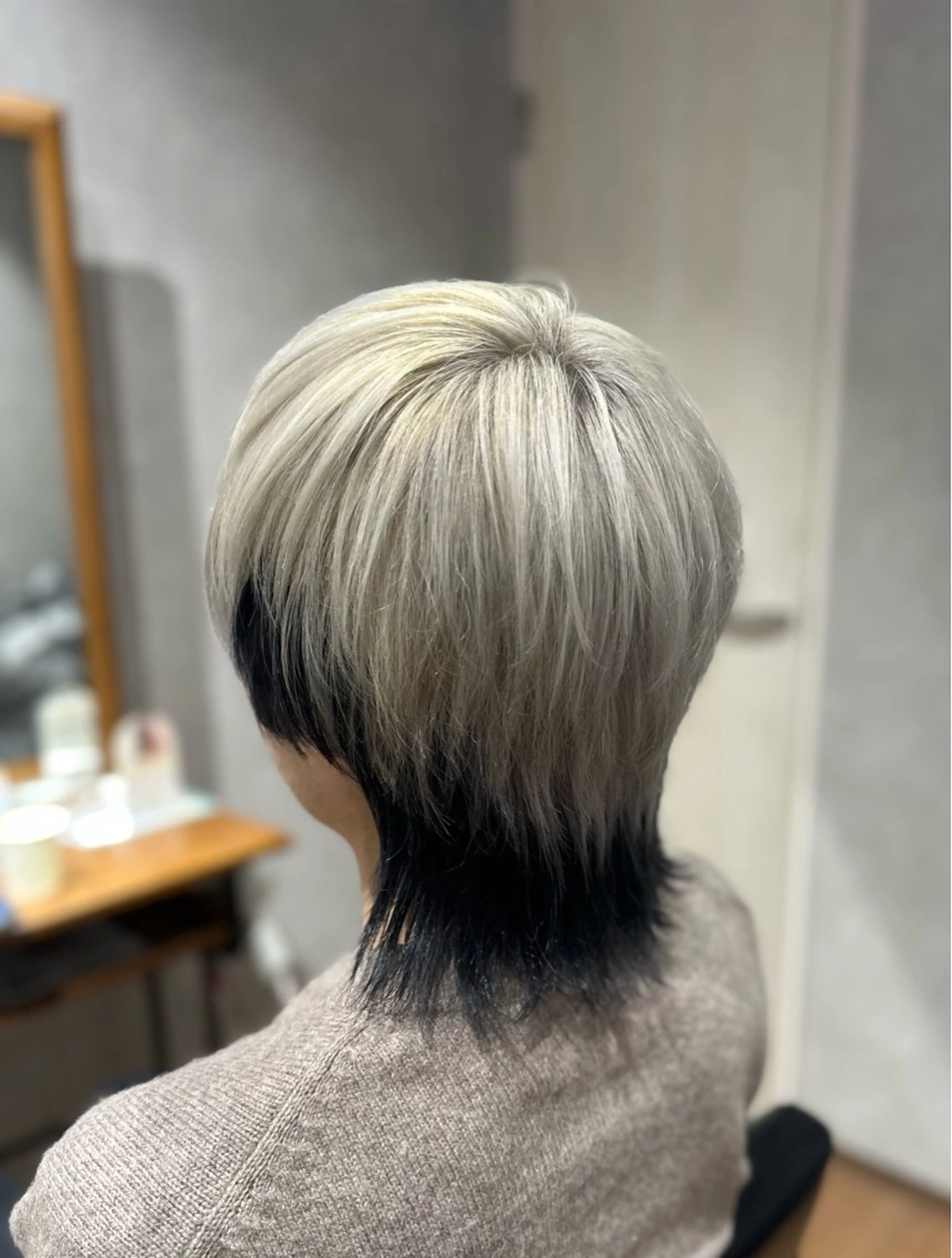 ミディアム ✂️秋葉原 🤍YURI🤍のヘアスタイル