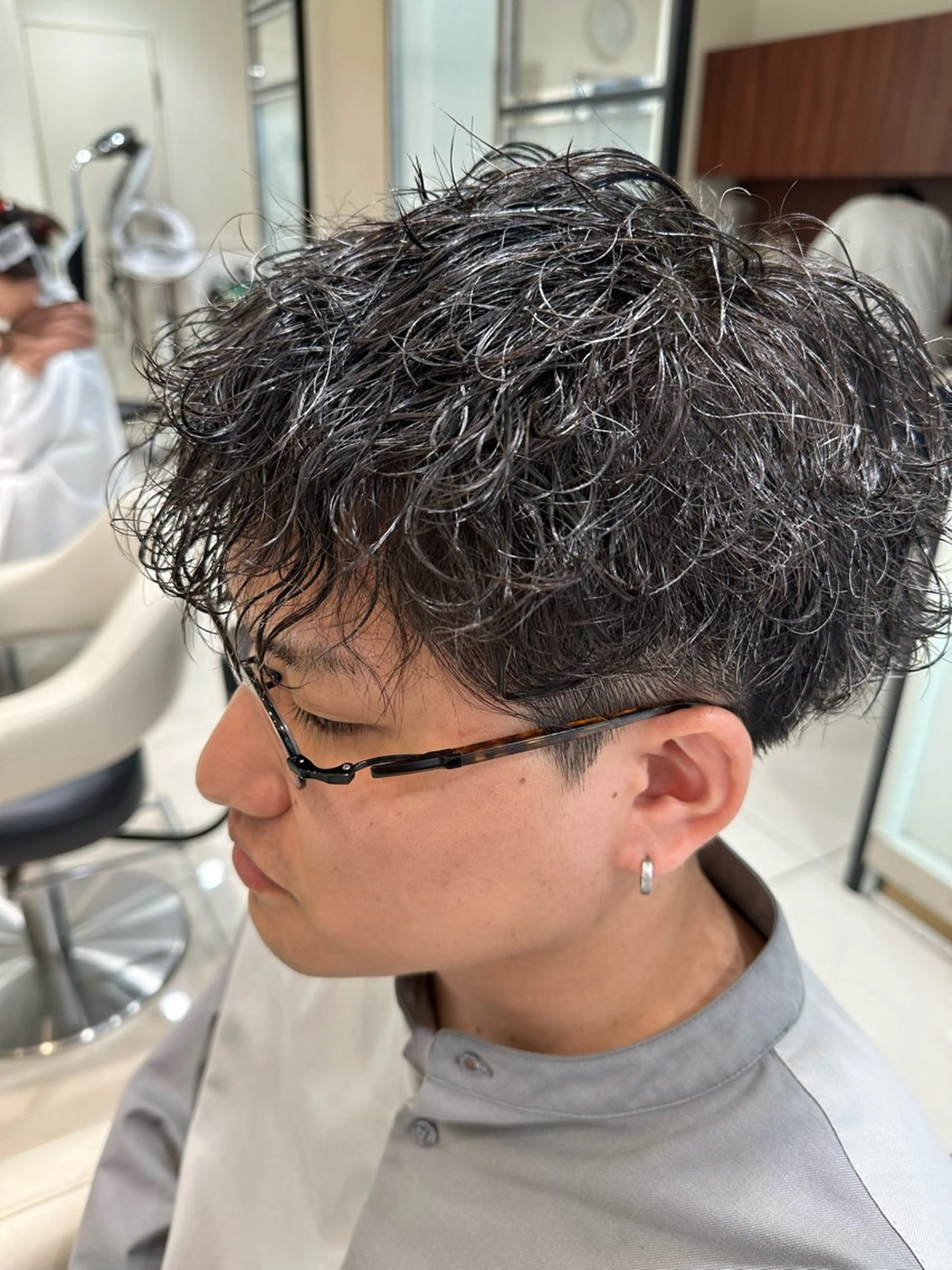 メンズ メンズパーマ 刈り上げ 波巻きパーマ カット パーマ 🍀メンズパーマ職人 池袋🍀Yuraのヘアスタイル