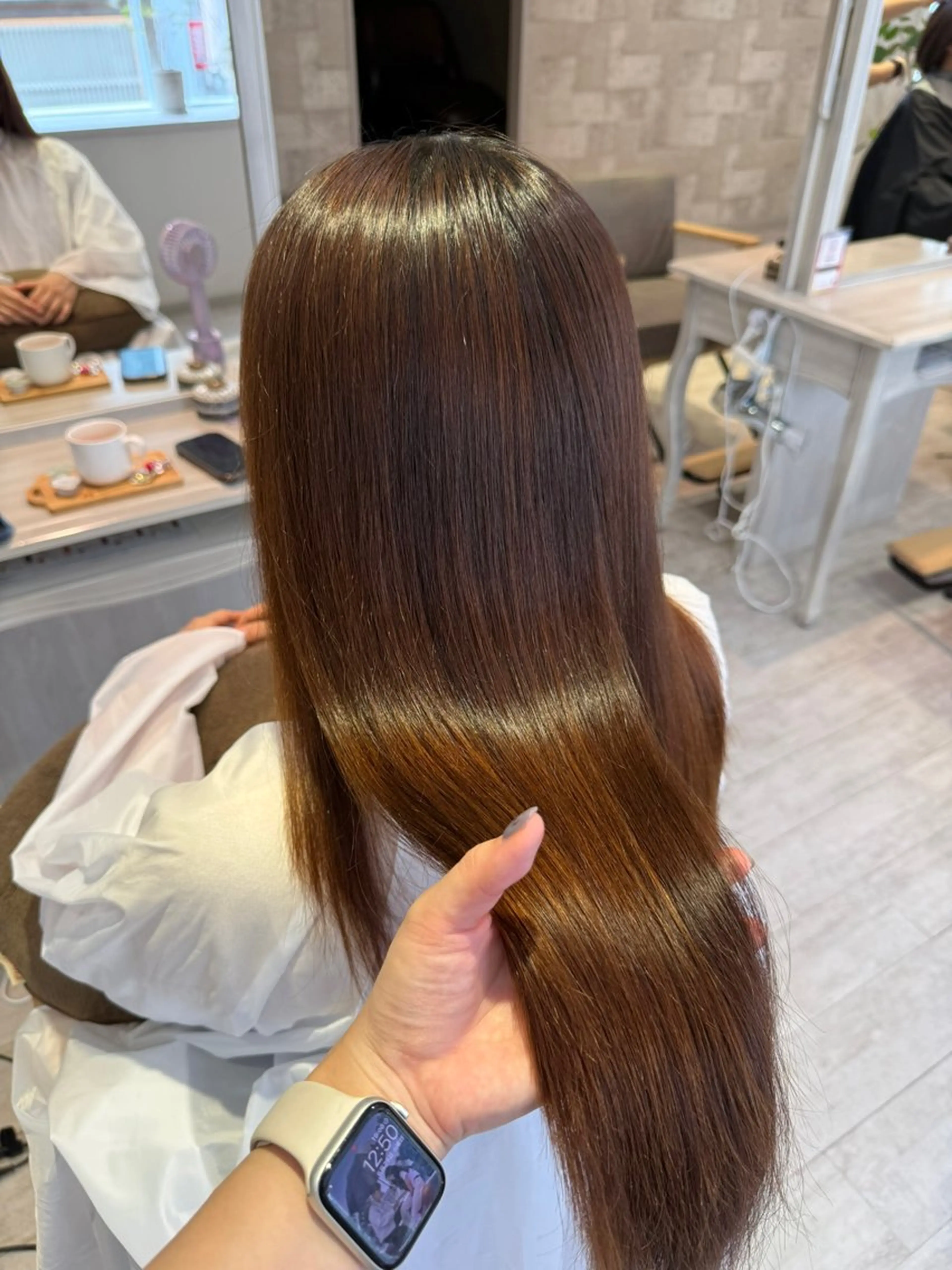 ロング ASTRANTIA 栄所属・YURIA / 透明感/韓国風のヘアスタイル