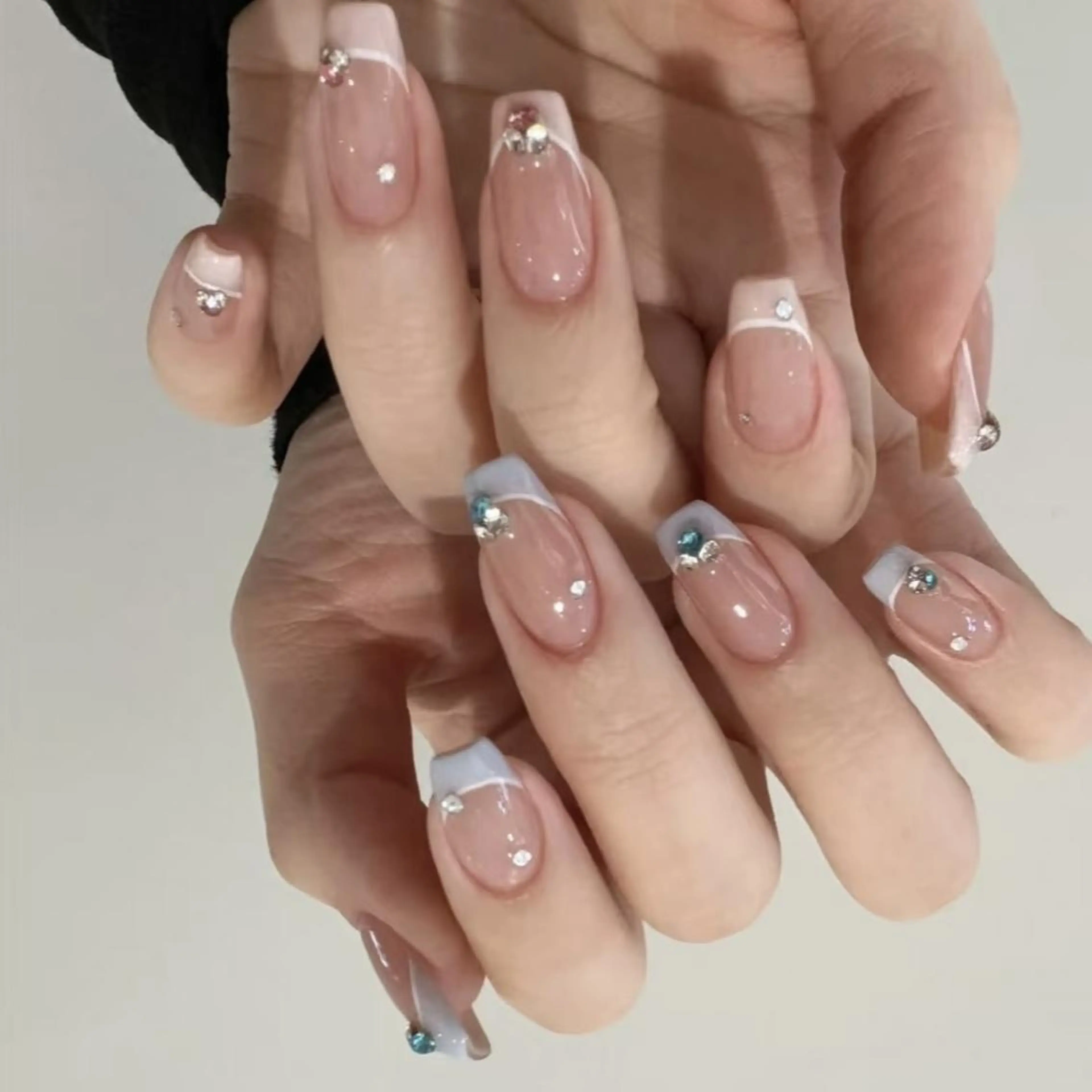 ネイル ハンドネイル ハンドケア DEMAIN- 🌹のネイルデザイン