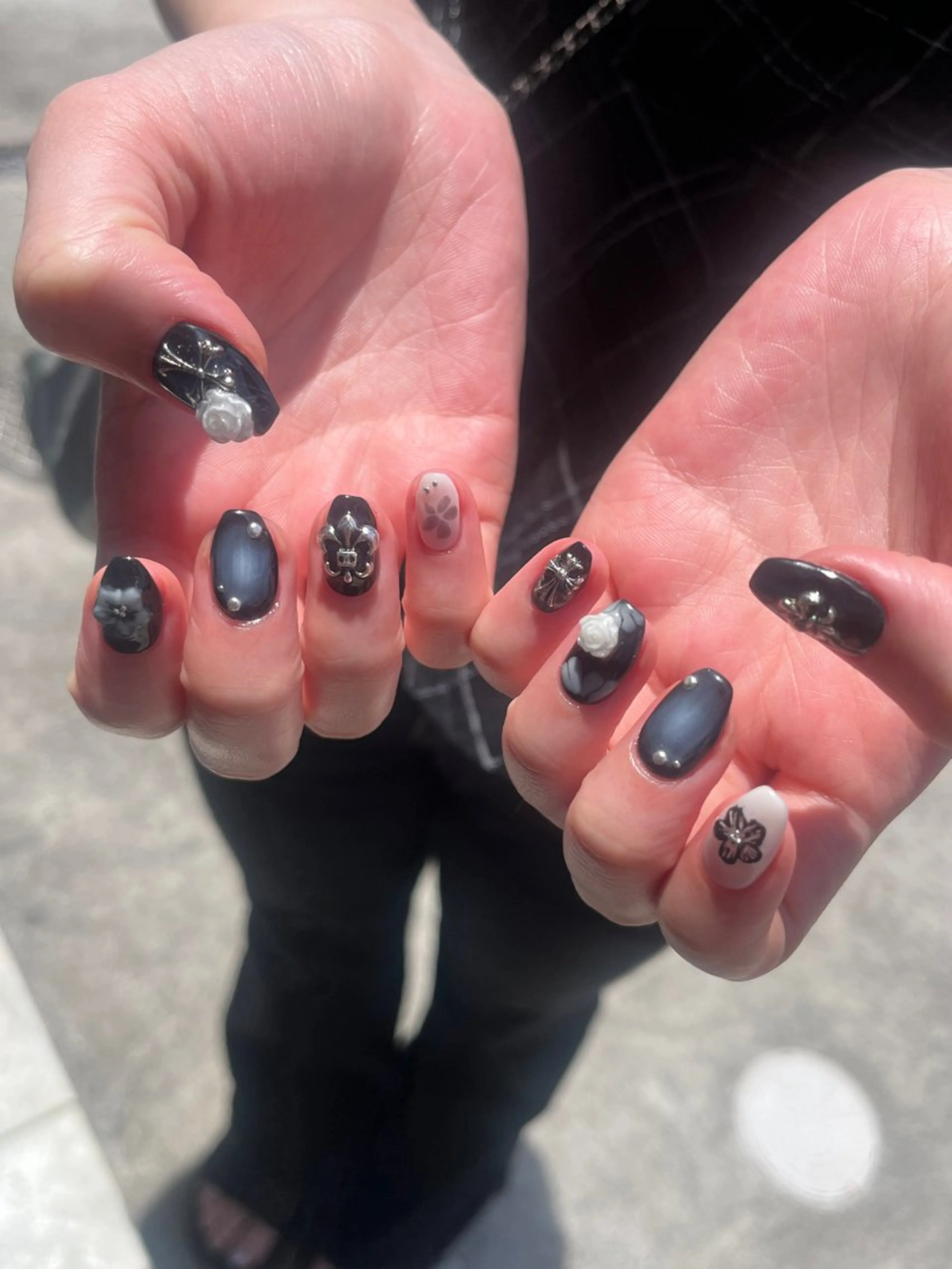 ネイル ホワイト ハンドネイル エレン 南越谷のネイルデザイン