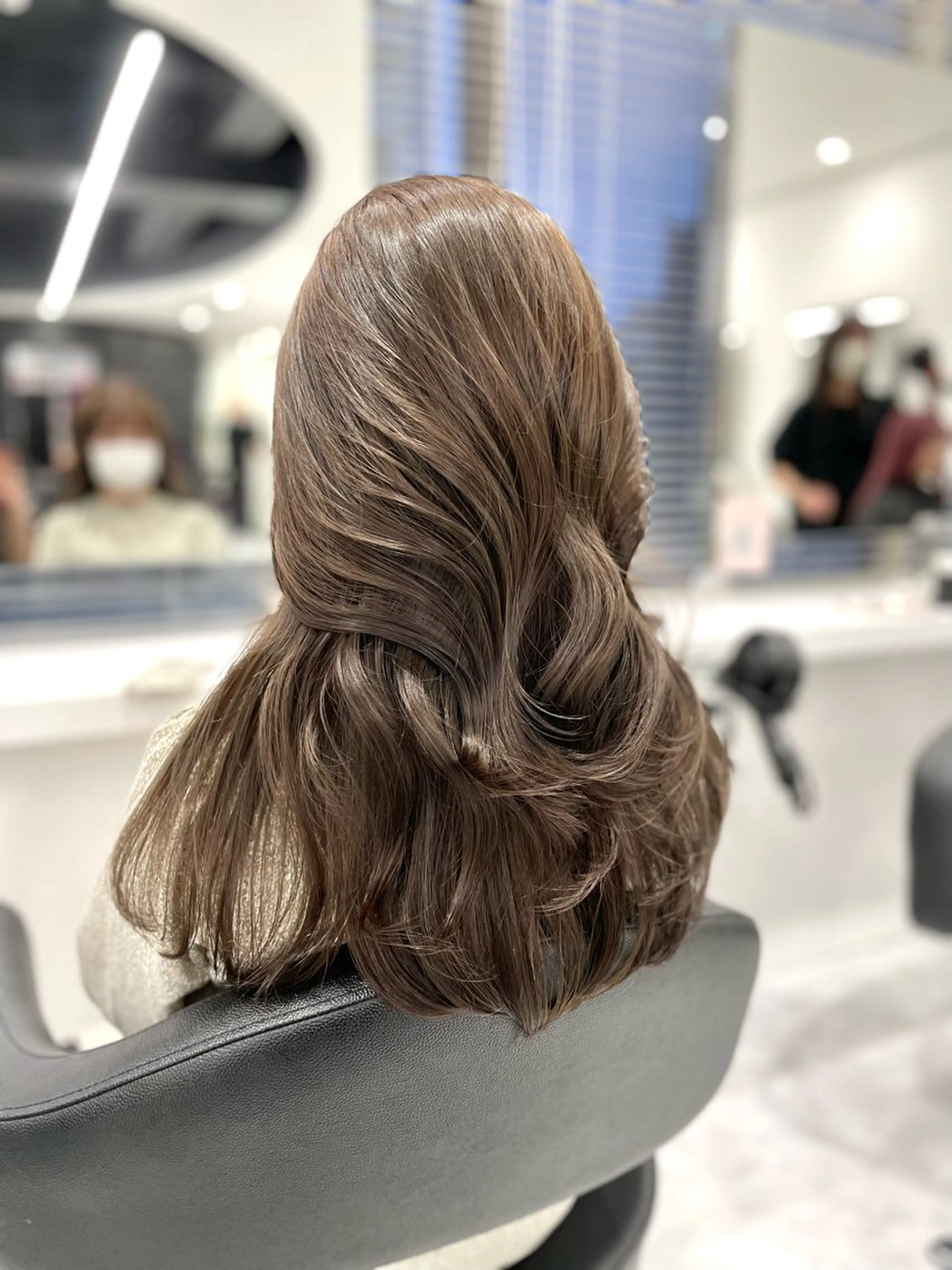 セミロング 💍大人デザイン /ハイトーン♡リクトのヘアスタイル