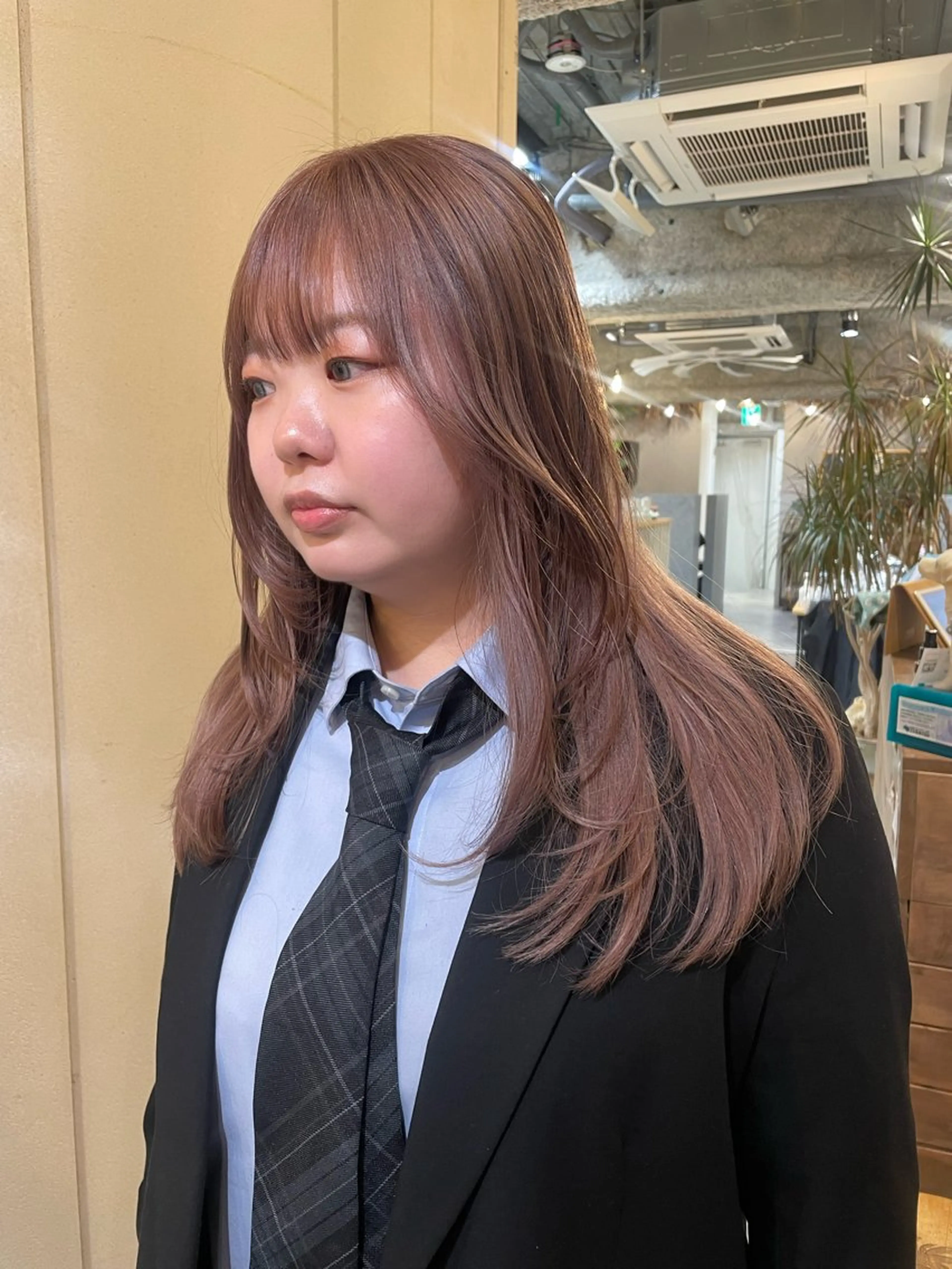 ロング カラー ピンクカラー カット ヘアカラー トリートメント volta∞knot所属・狩野 羅夢のヘアスタイル