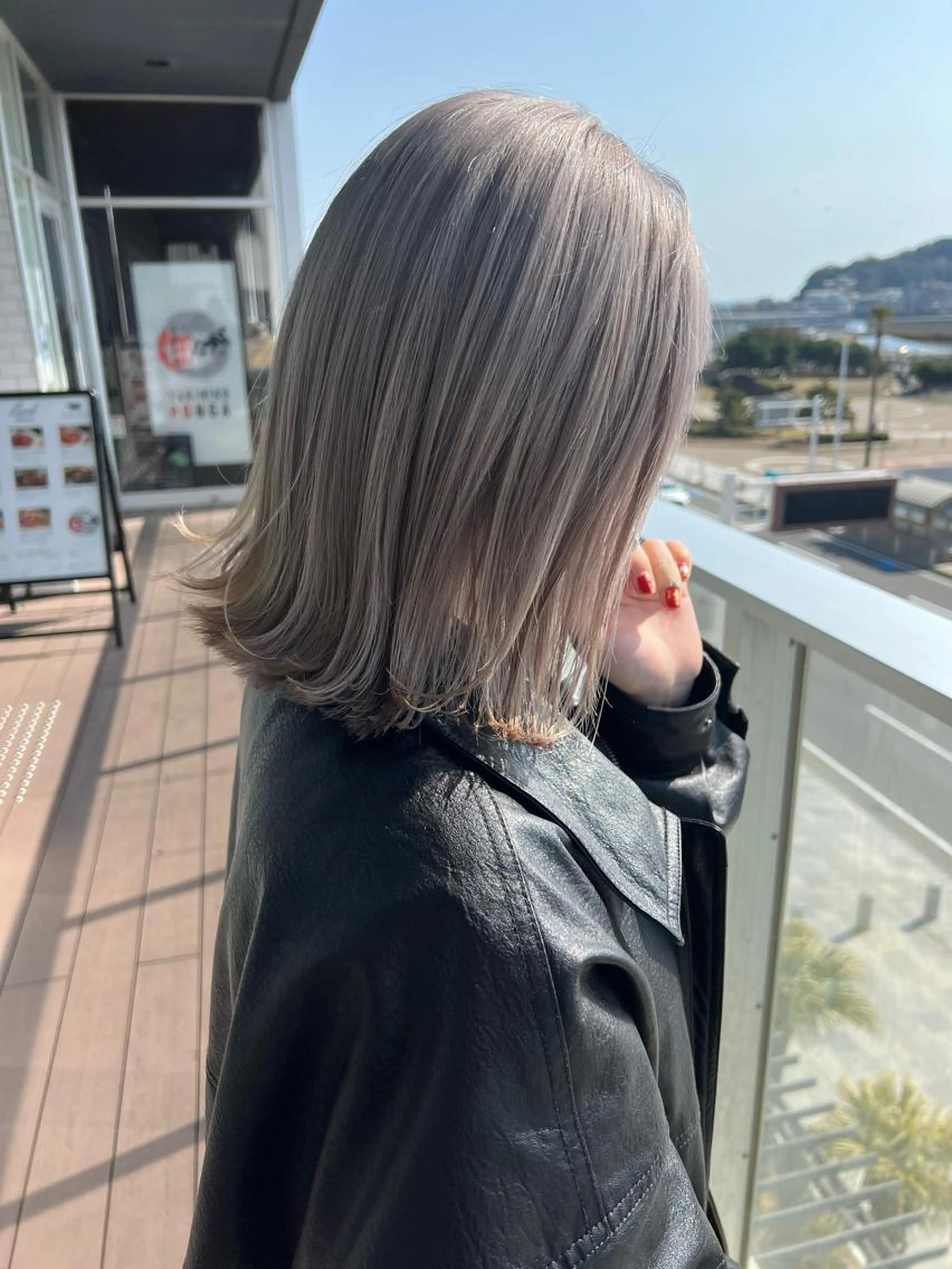 【髪質改善】カラー＋Ribbonトリートメント＋ジェリーコンプレックス&オイルセラム(ホームケアセット付き)の写真