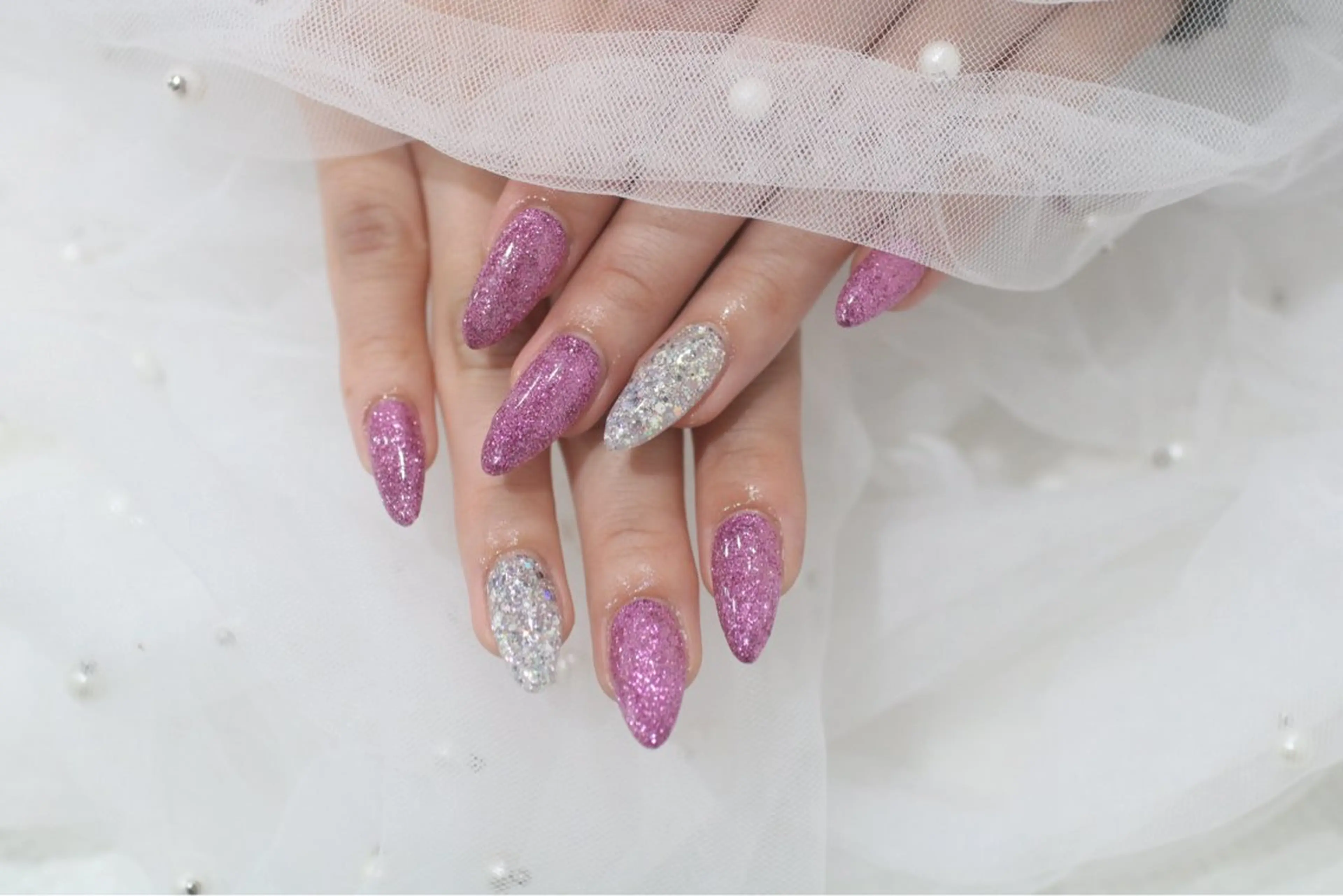 ネイル ハンドネイル Leonie ｵｵｲのネイルデザイン