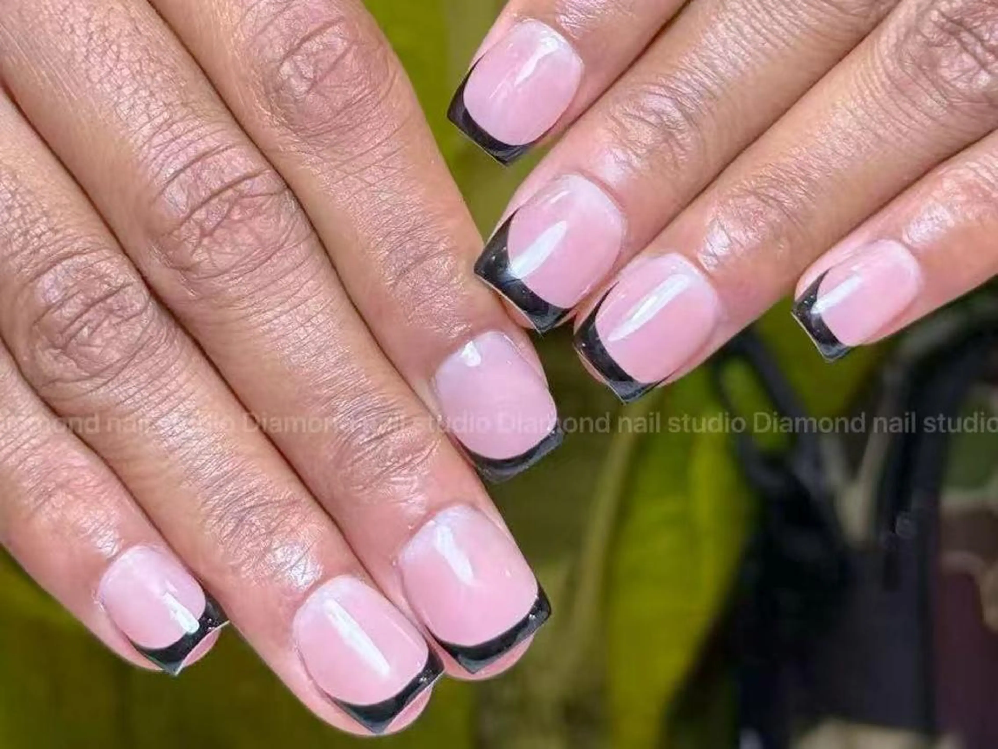 ネイル アートネイル オーロラネイル ガーリー キラキラネイル 韓国ネイル ハンドネイル DIAMOND NailStudioのネイルデザイン