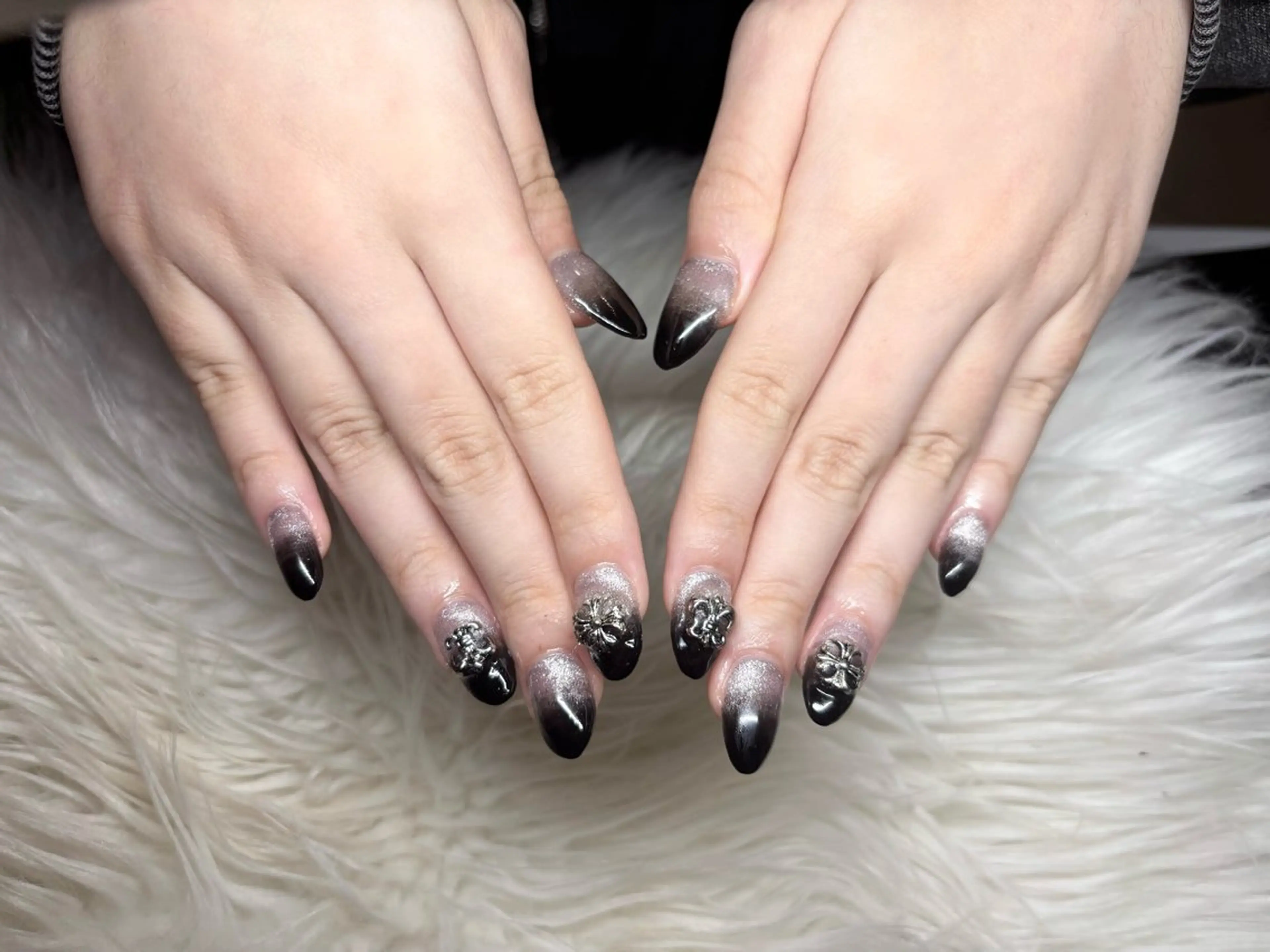 ネイル マグネットネイル My + リサのネイルデザイン