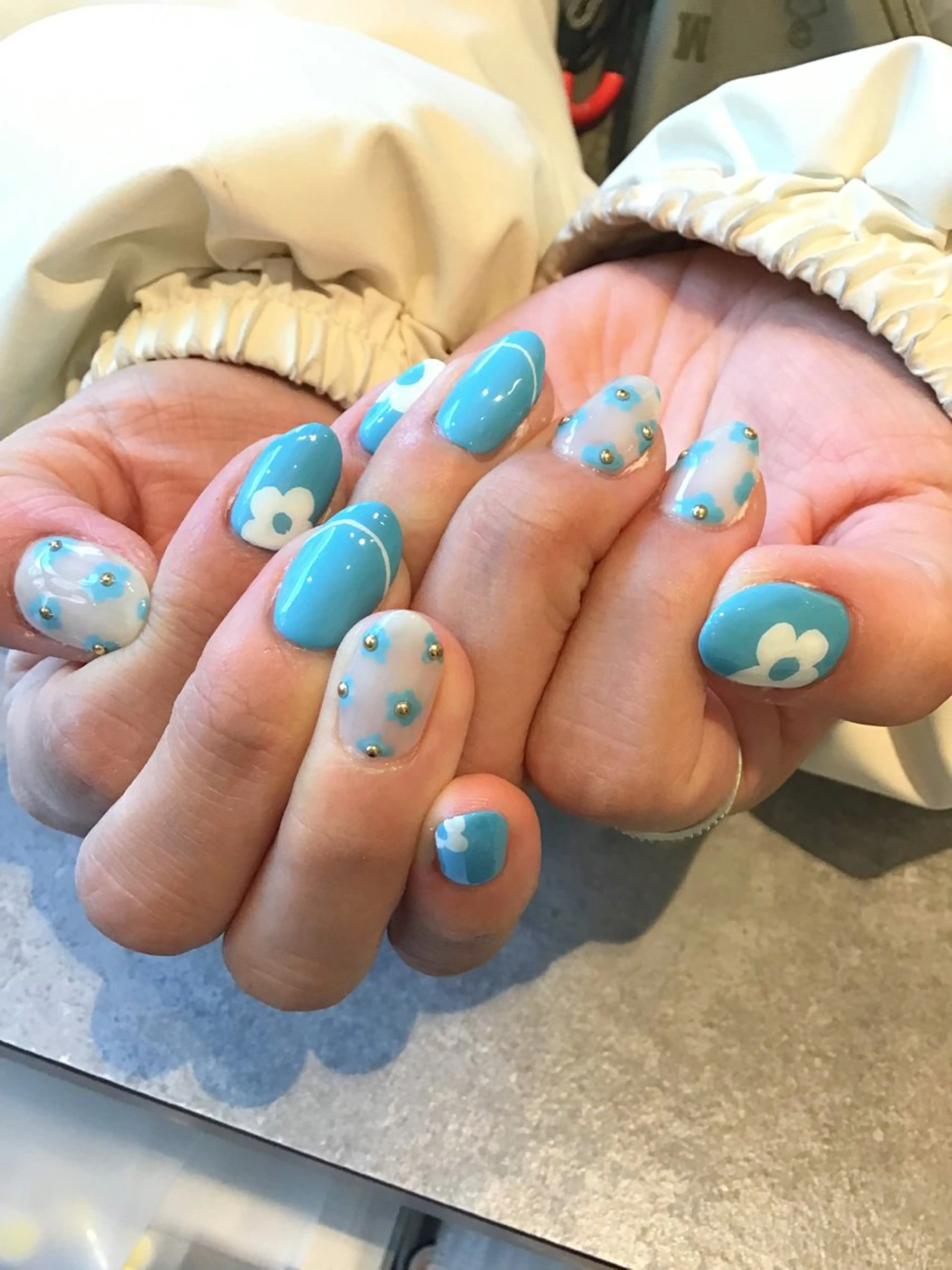 ネイル 持ち込み Nest 岩崎のネイルデザイン