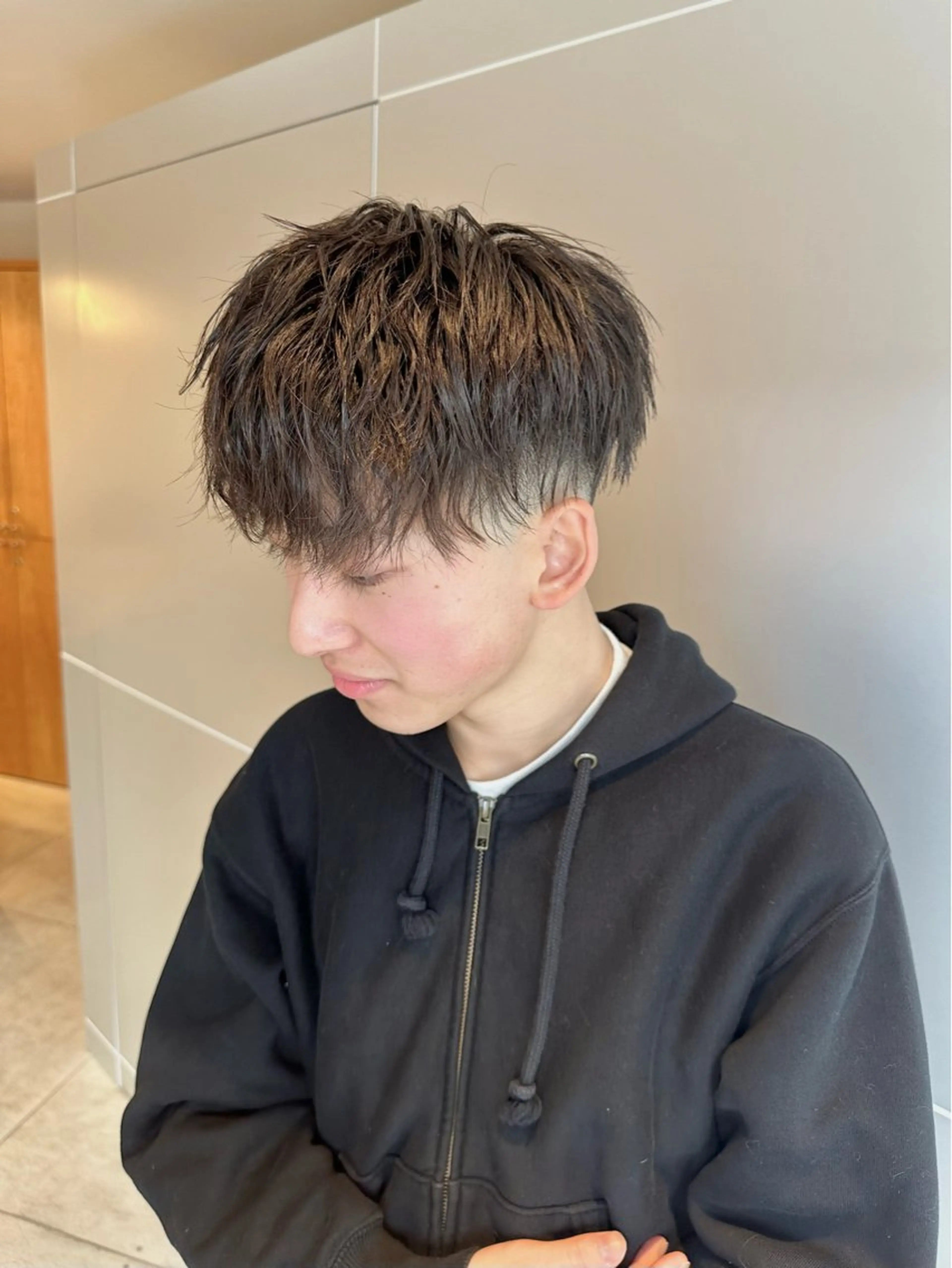 ショート パーマ メンズ メンズパーマ メンズツイストパーマ ツイストパーマ メンズパーマ達人/ フェード/イツキのヘアスタイル