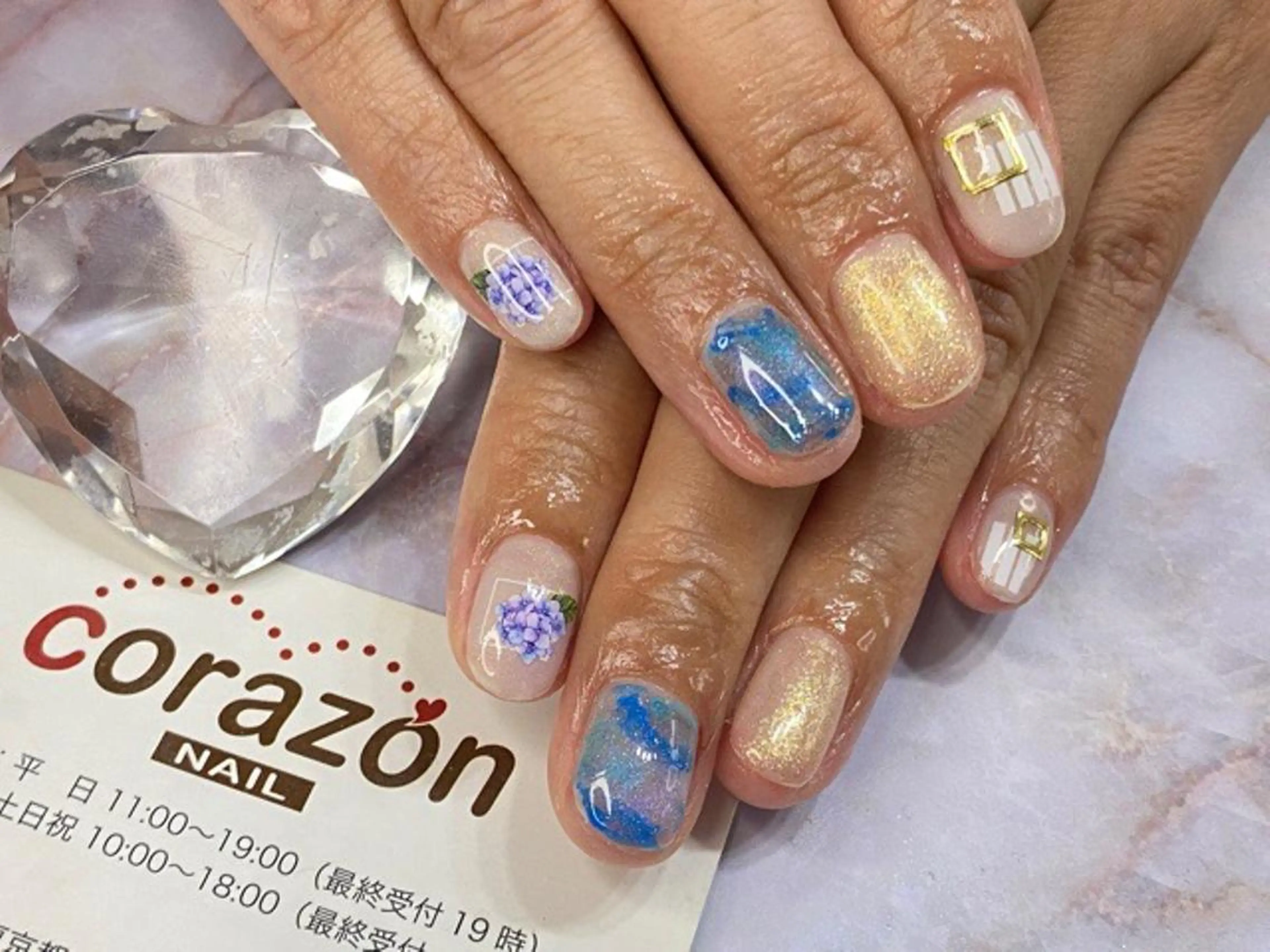 ネイル ブルー クリアネイル ゴールド ラメ(グリッター) 水色 corazon所属・ネイリスト aicoのネイルデザイン