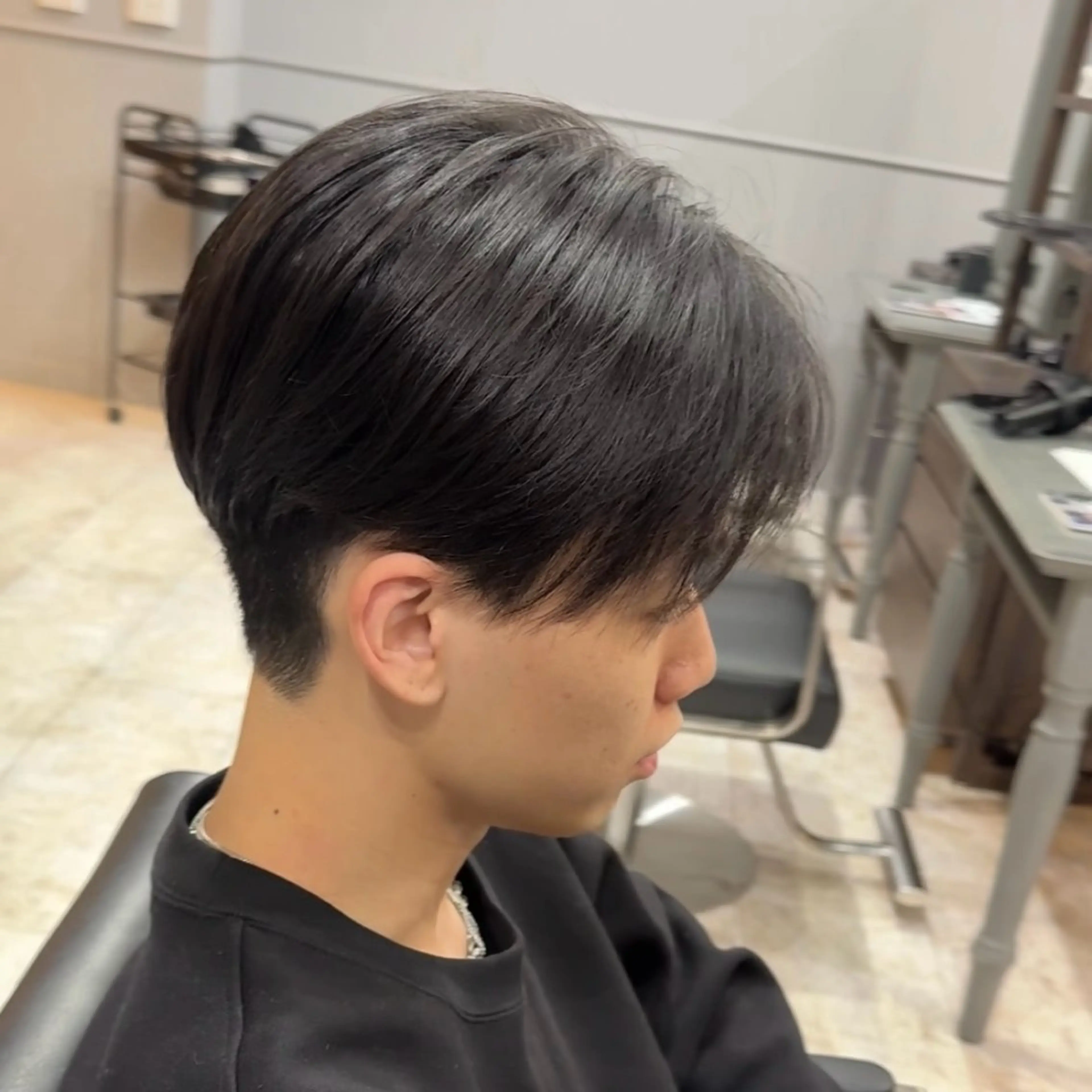 メンズ センターパート 刈り上げ カット ABEY LEVRAI所属・Miyabi.💋 ABEYLEVRAIのヘアスタイル