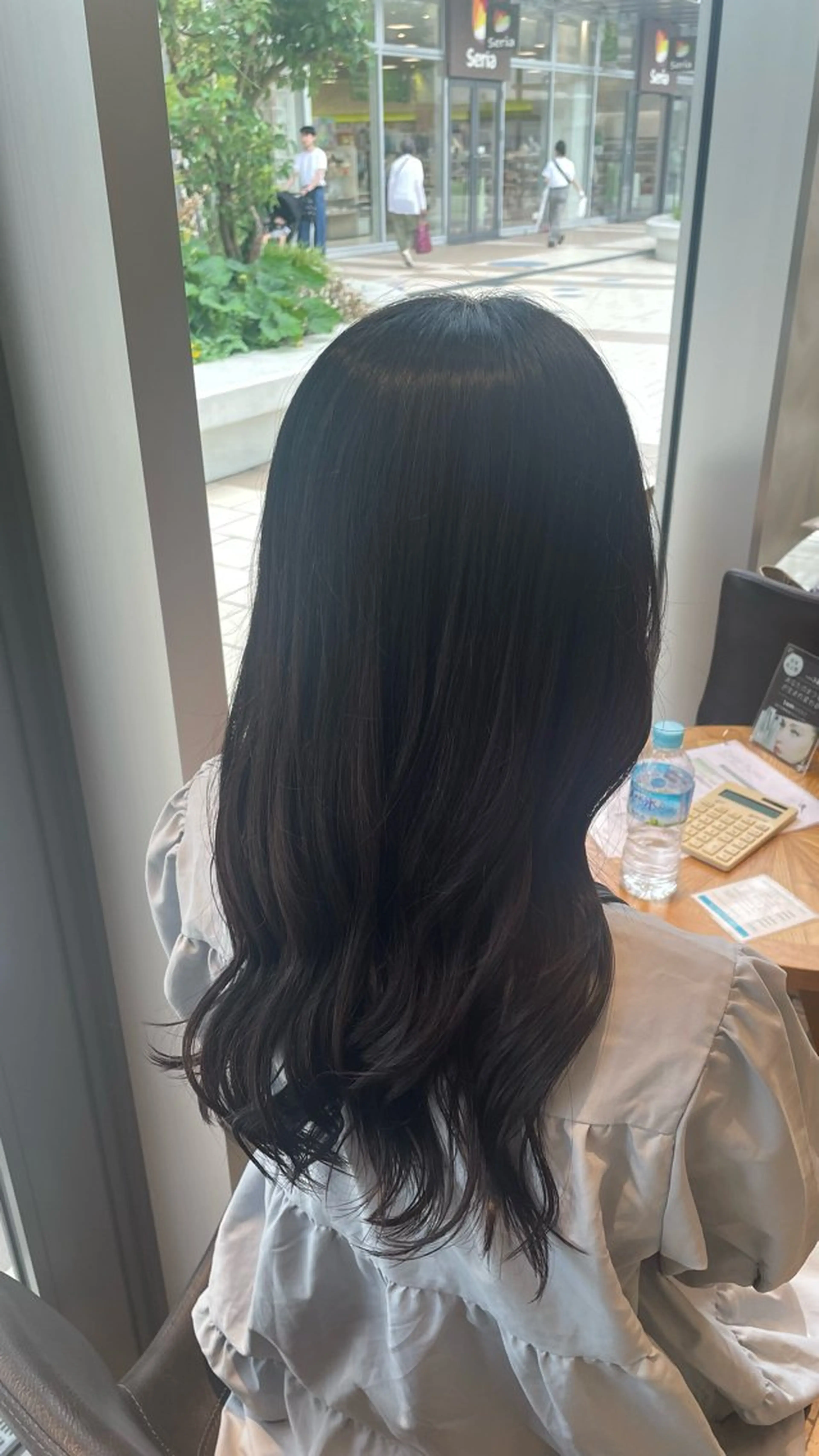 ロング Lolonois 森ノ宮/RINのヘアスタイル