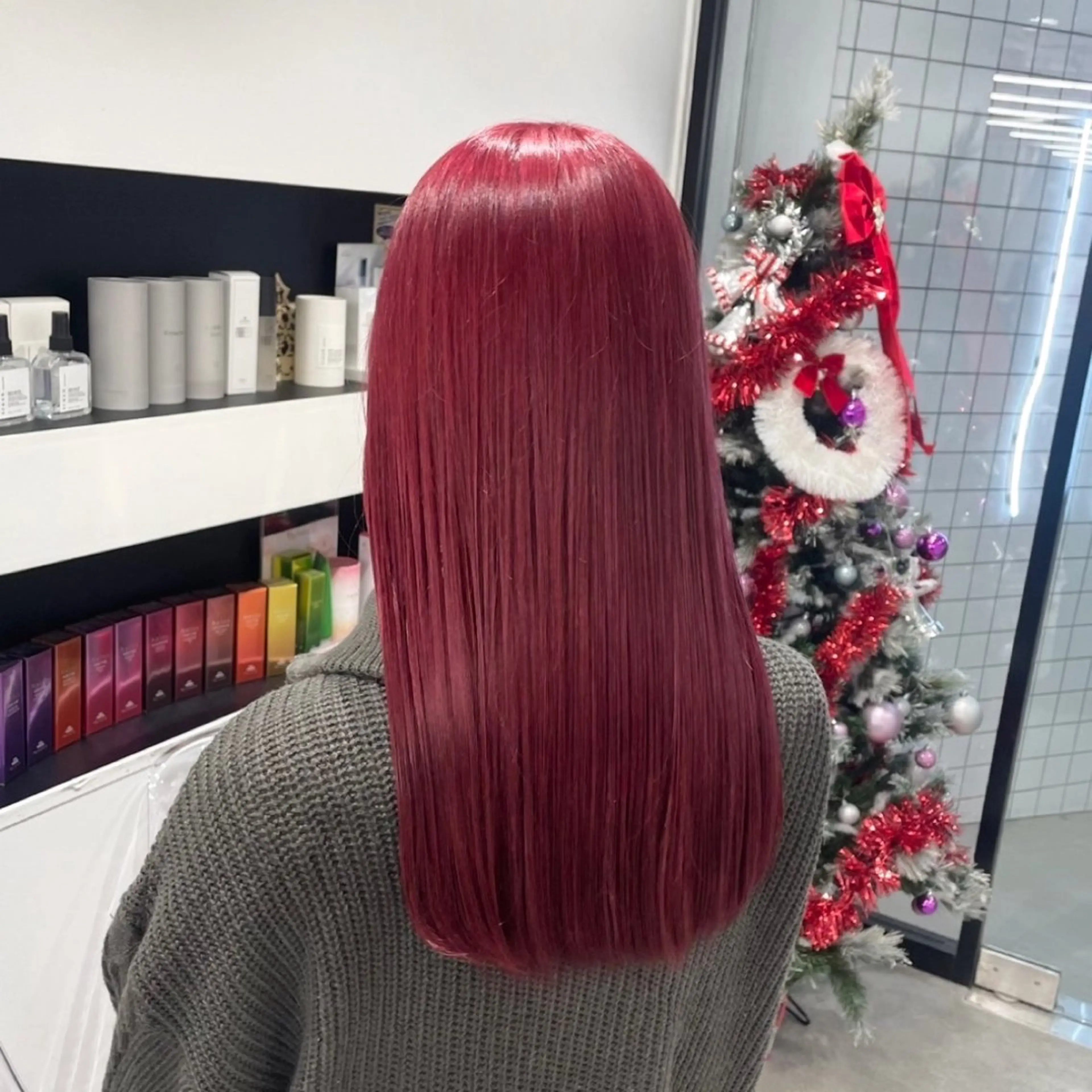 ミディアム カラー パーマ ヘアアレンジ メンズ レッドカラー トリートメント mona/ ストレートスタイル✨のヘアスタイル