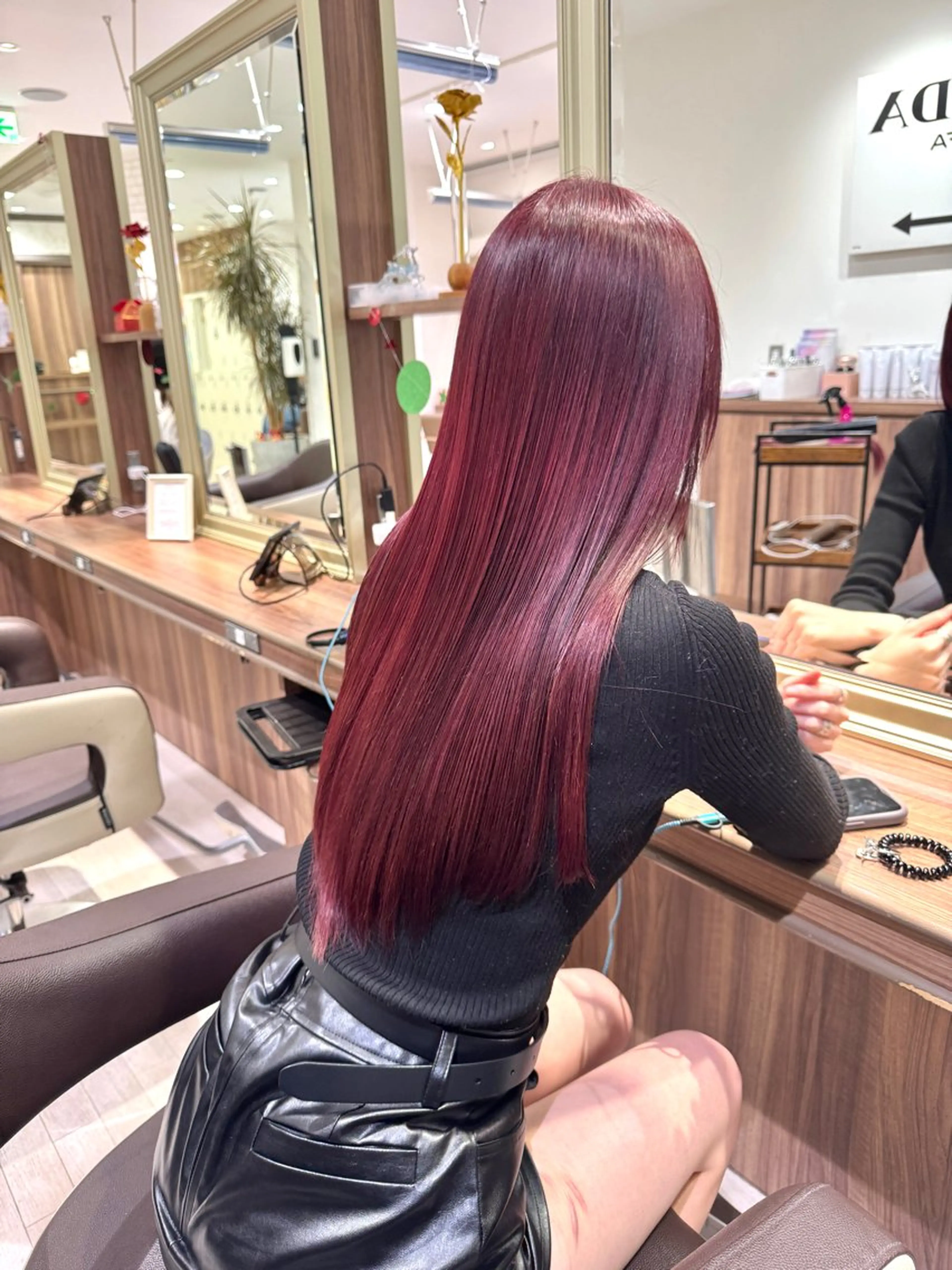 ロング カラー ヘアカラー Re:st所属・Miyavi/カラー ショートボブのヘアスタイル