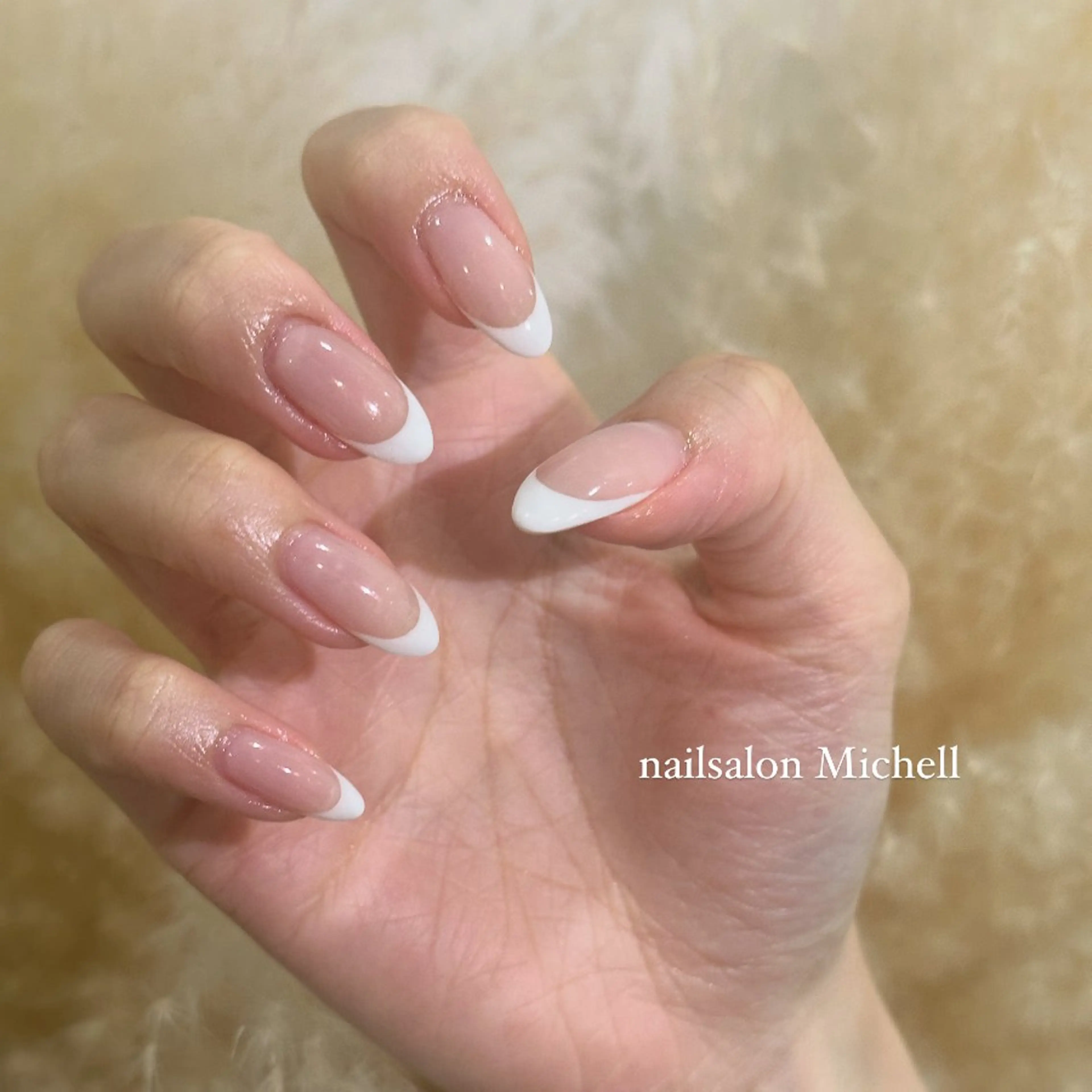 フレンチネイル【ベースカラーあり】(長さだし不可)の写真