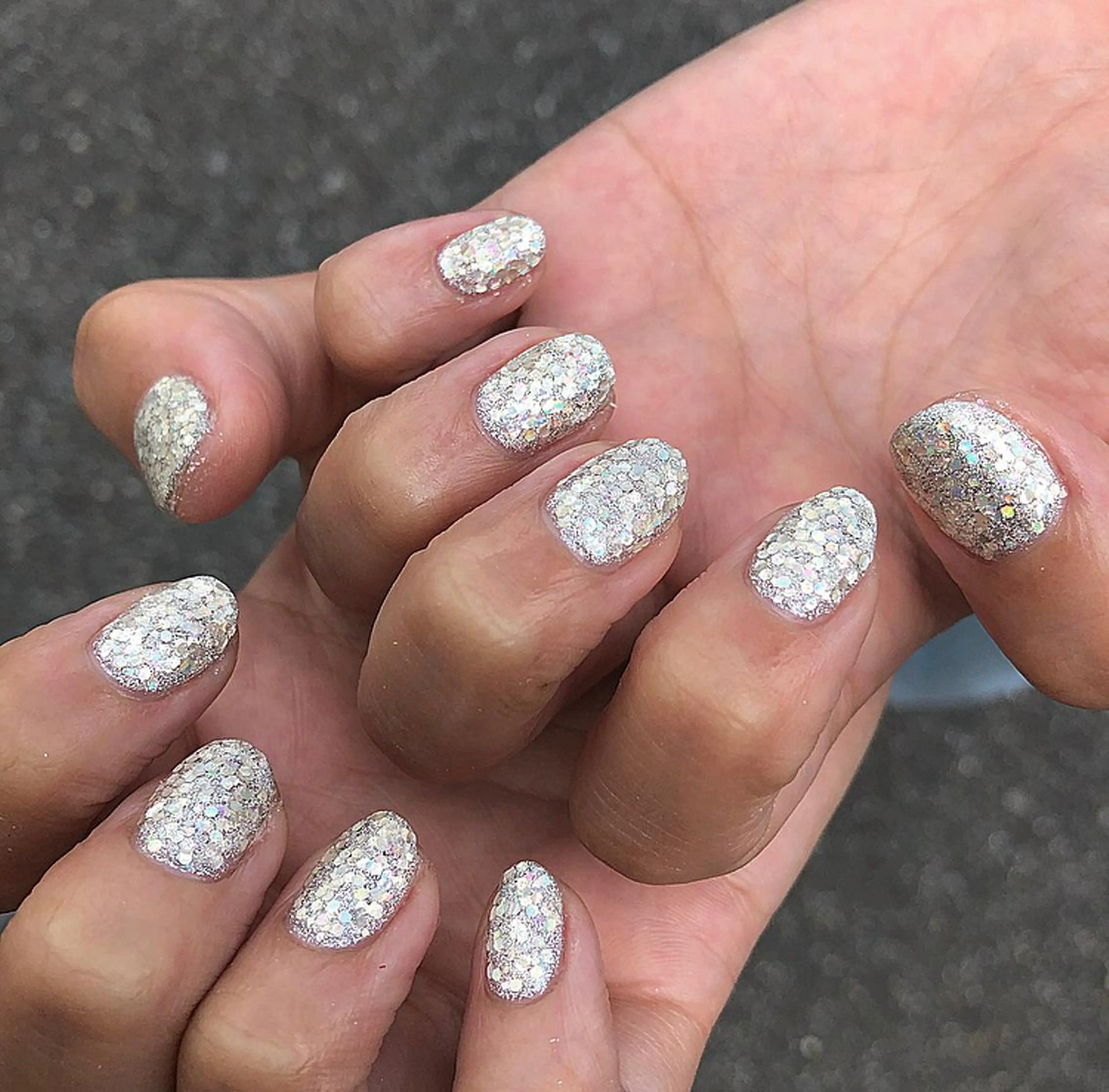 ネイル 椎葉 麻里矢のネイルデザイン