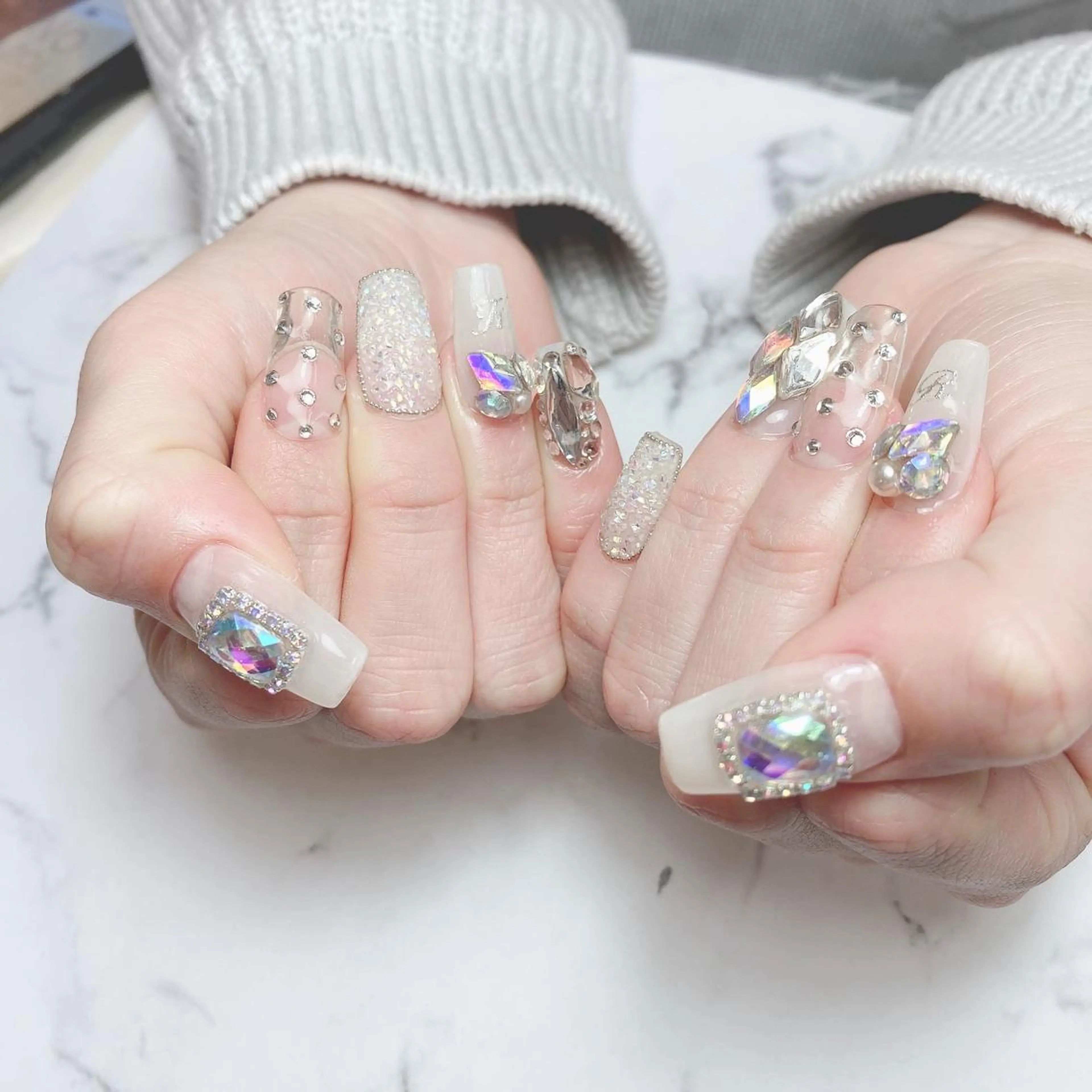 ネイル スカルプネイル ハンドネイル 石原 夕華のネイルデザイン