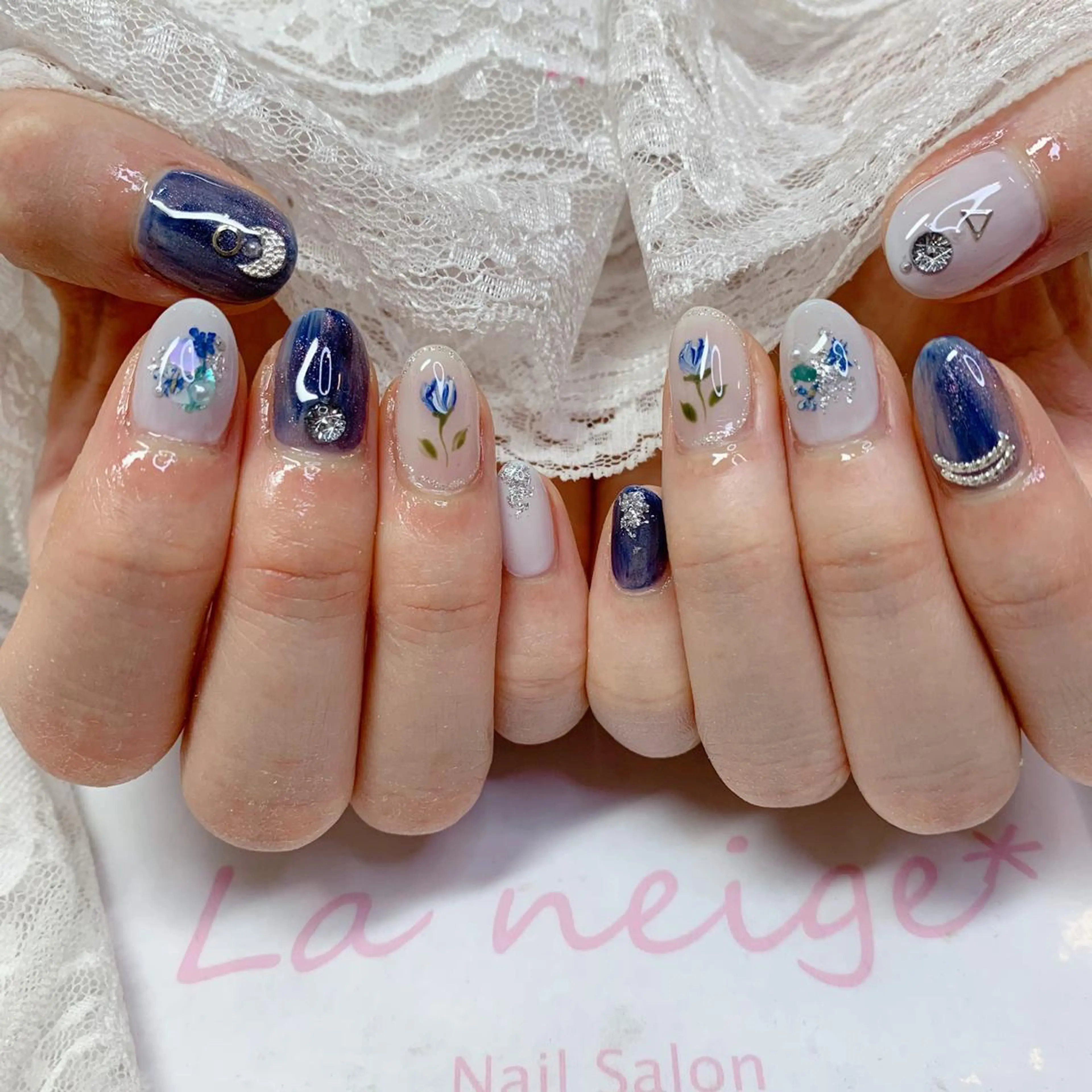 ネイル ハンドネイル La neige* yuki 🥯🍑のネイルデザイン