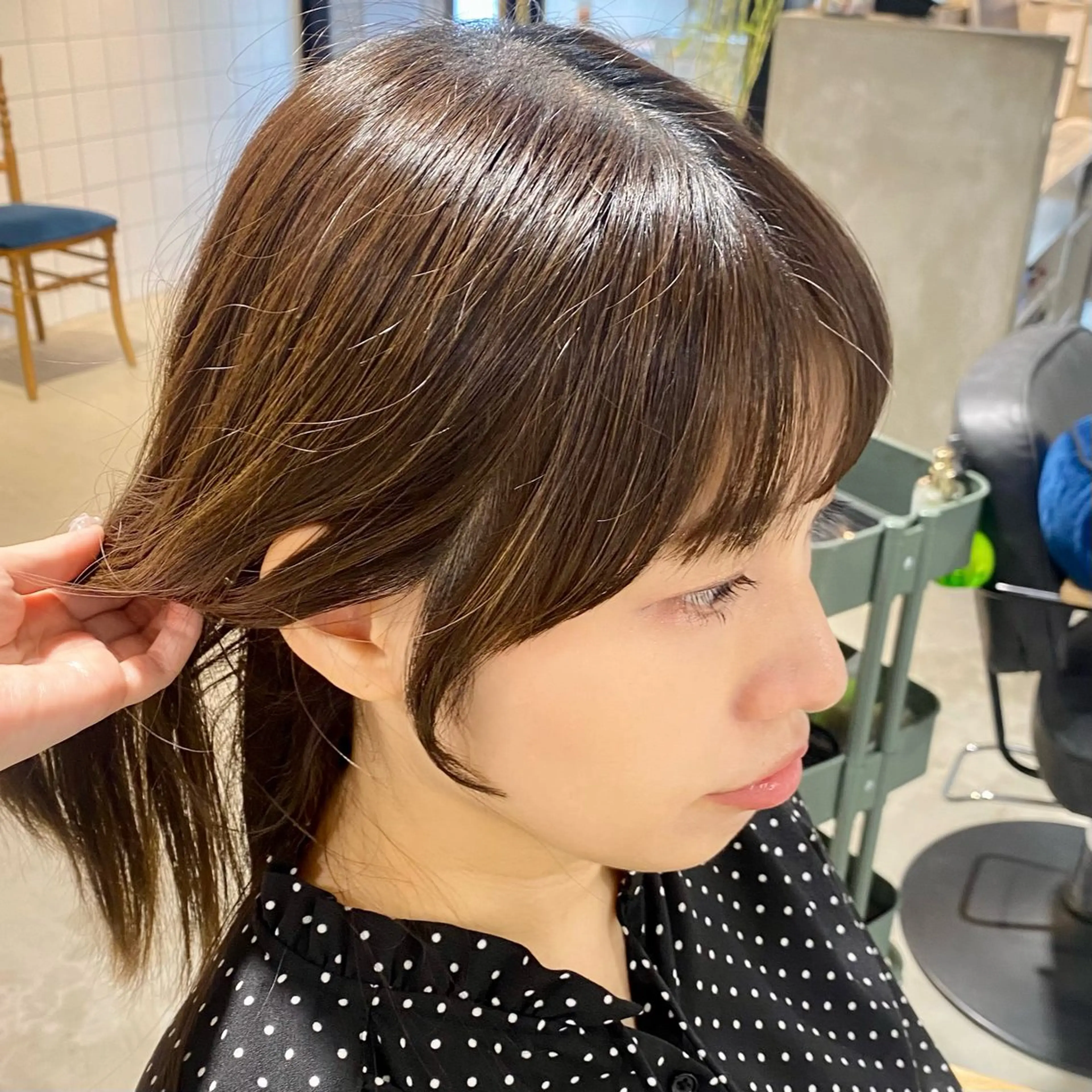 セミロング 顔周りカット カット わださこ ひなこのヘアスタイル