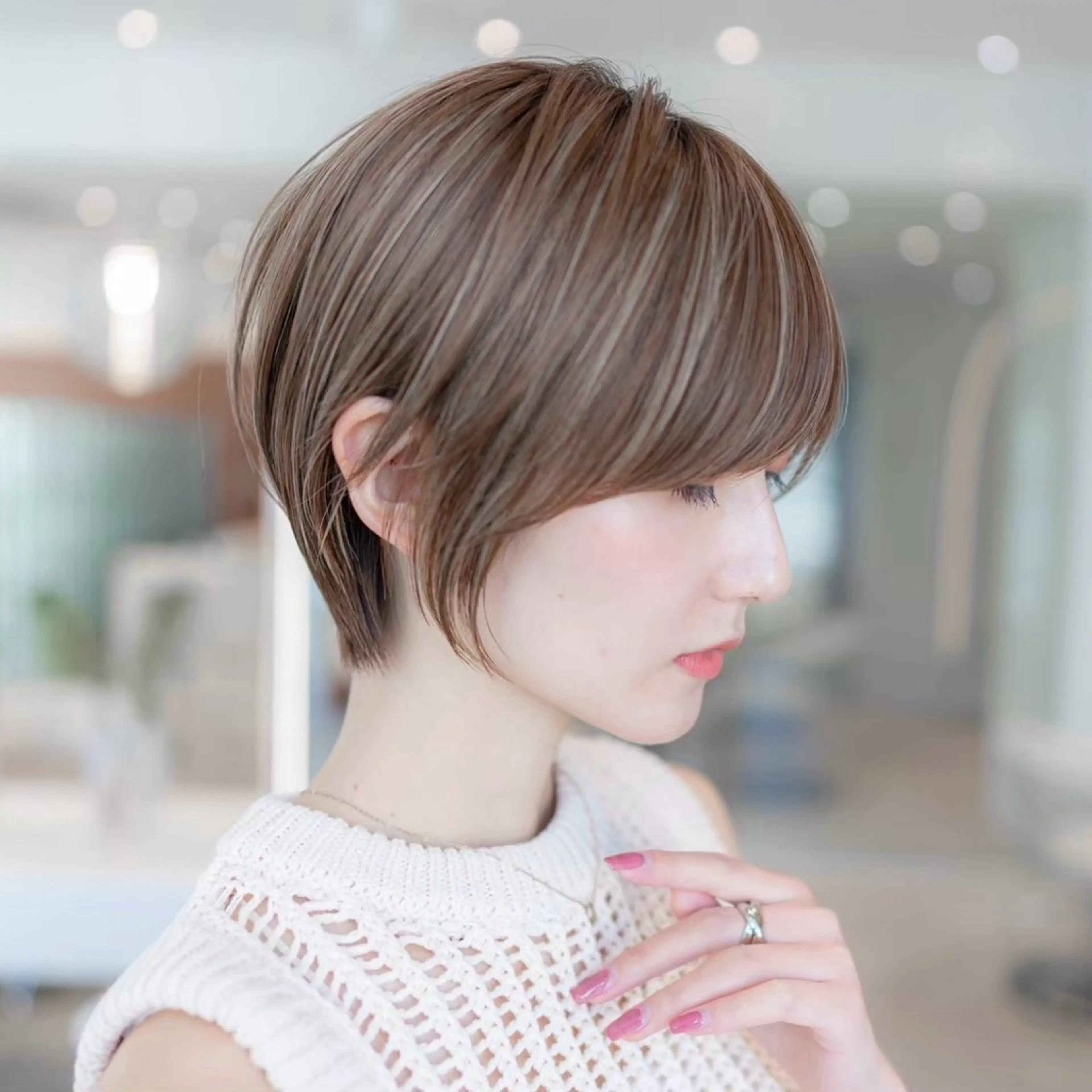 ショート カラー 切りっぱなしボブ ボブ 外ハネヘア 渋谷ボブ/レイヤー ボブ田中航平のヘアスタイル