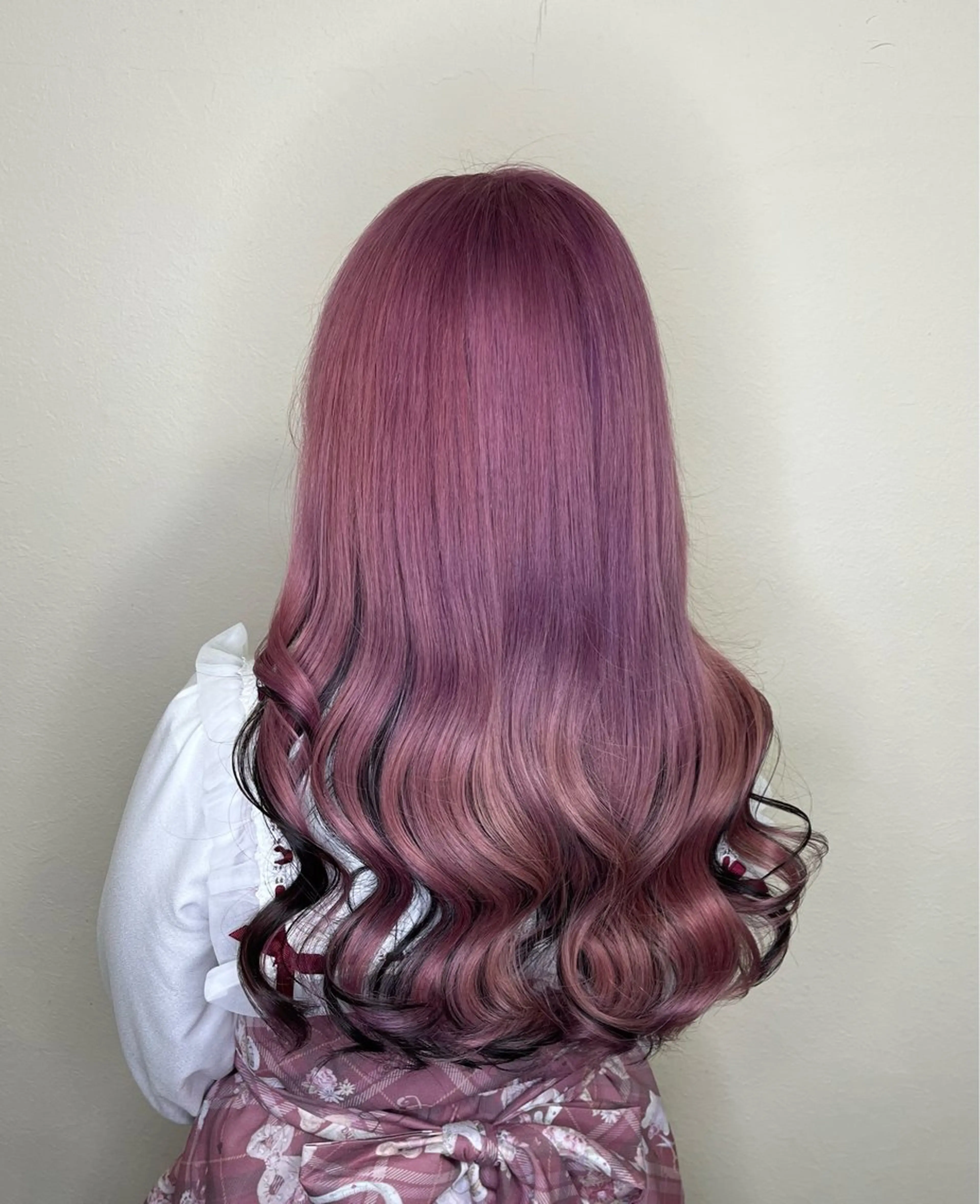 ロング 大西 瑠奈のヘアスタイル