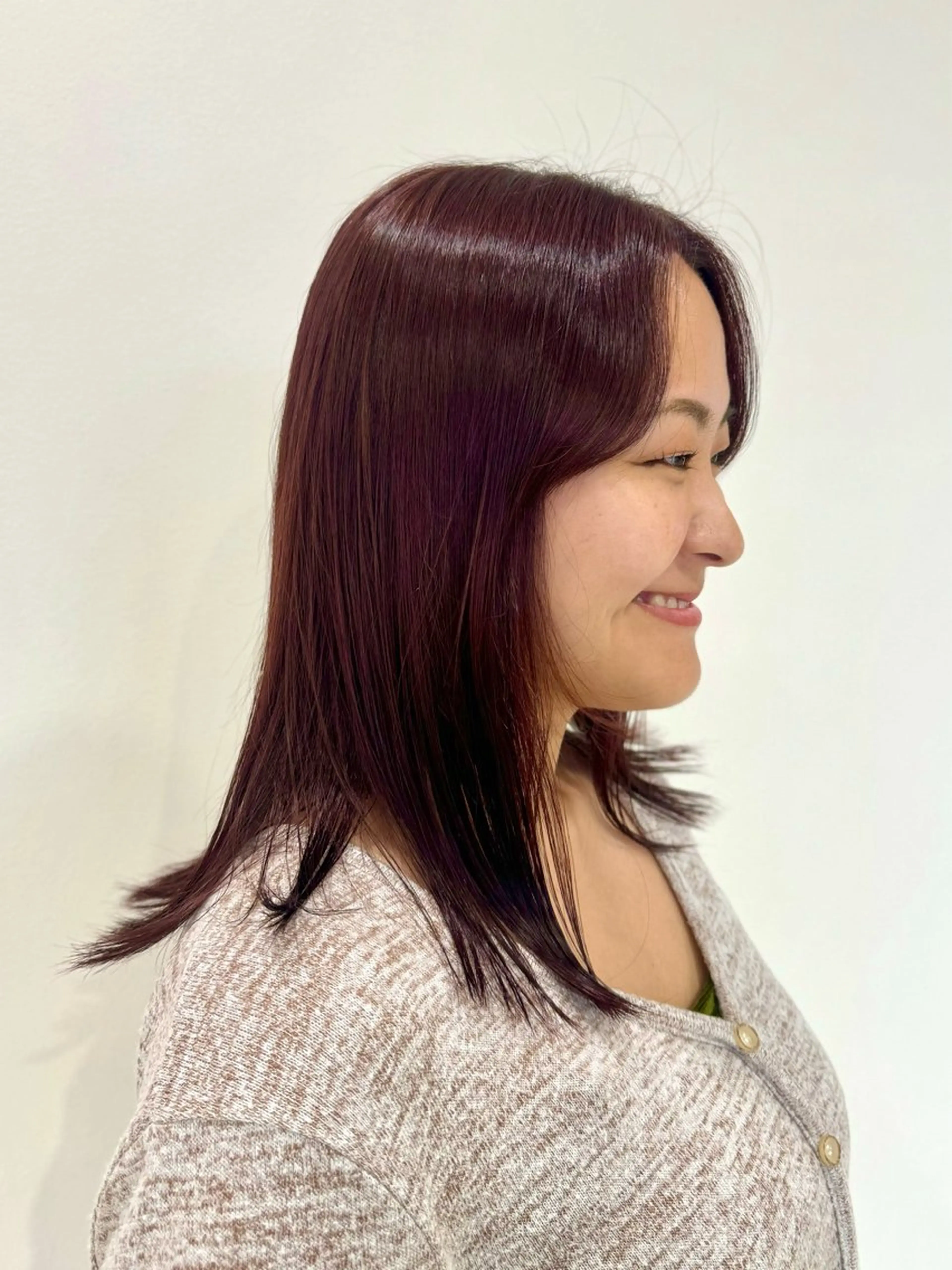 ミディアム カラー レイヤーカット/艶髪 /髪質改善/のマツエク・マツパデザイン